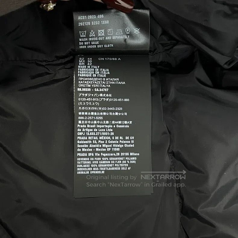 Prada Prada Black full logo metal triangle logo down coat Size US S / EU 44-46 / 1 - 6 Thumbnail