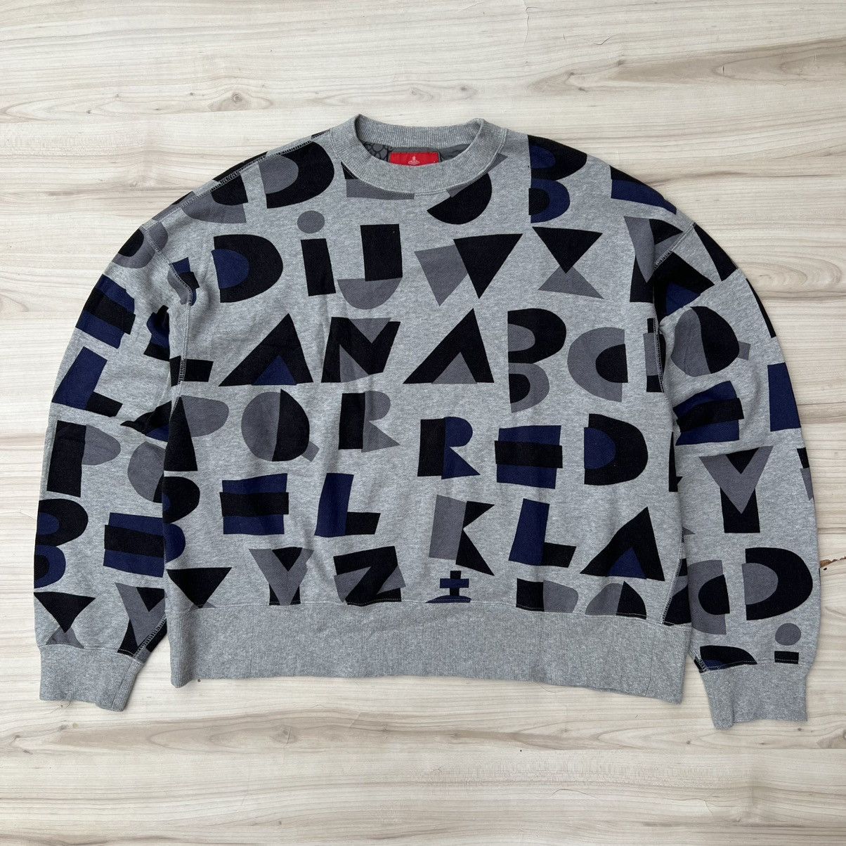 Vivienne Westwood Vivienne Westwood Alphabet Sweatshirt. Size M / US 6-8 / IT 42-44 - 1 Thumbnail