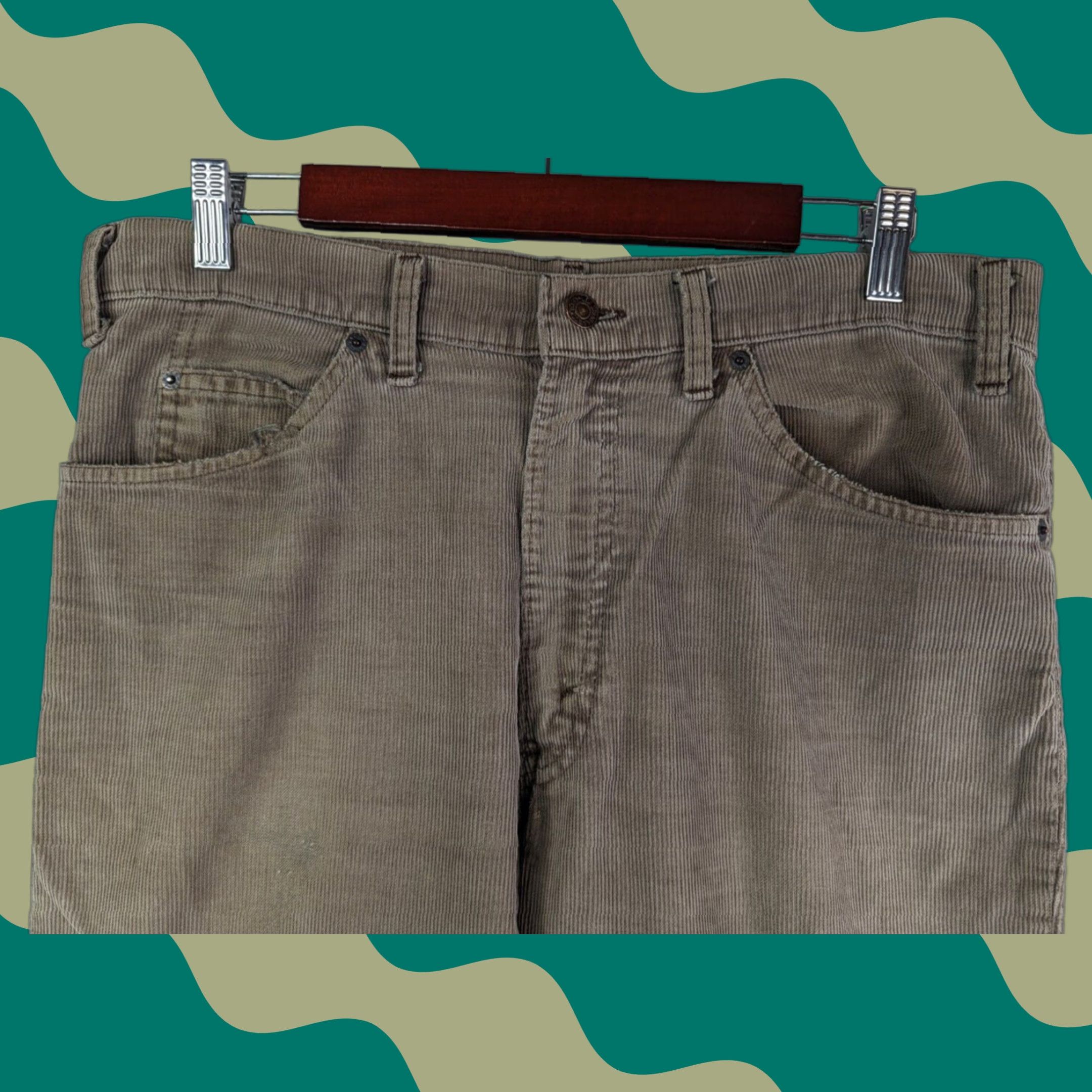 Levi's VINTAGE Levi's Corduroy Pants Straight Mens 34x30 Brown 70s 80s USA Standard Regular Chino Cotton Distressed Size US 34 / EU 50 - 1 Thumbnail