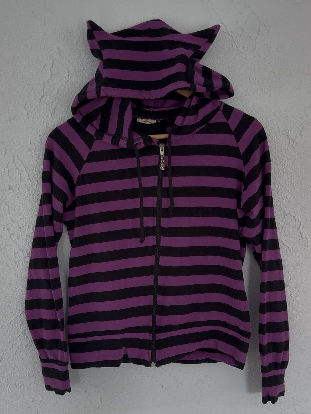 Japanese Brand Vintage Devil’s Ears Striped Secret Pocket Y2K Zip Hoodie Size S / US 4 / IT 40 - 2 Thumbnail