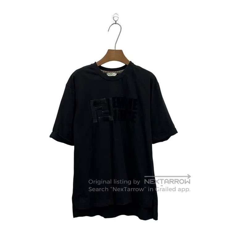 Fendi Fendi Double F mink fur short sleeve Size M / US 6-8 / IT 42-44 - 1 Thumbnail