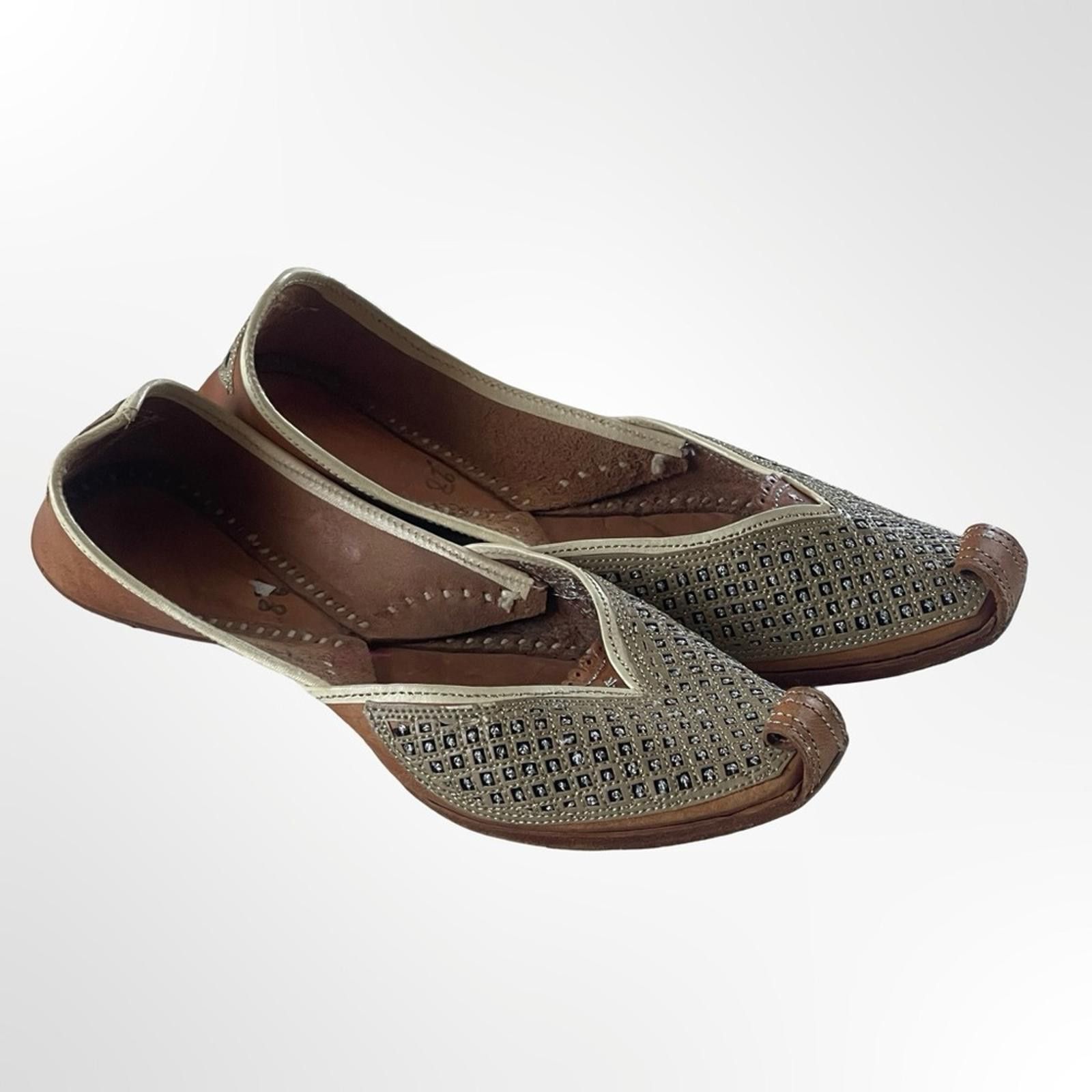 Handmade Handmade in Morocco Elegant Brown and Cream Women's shoes Size US 9 / IT 39 - 1 Thumbnail