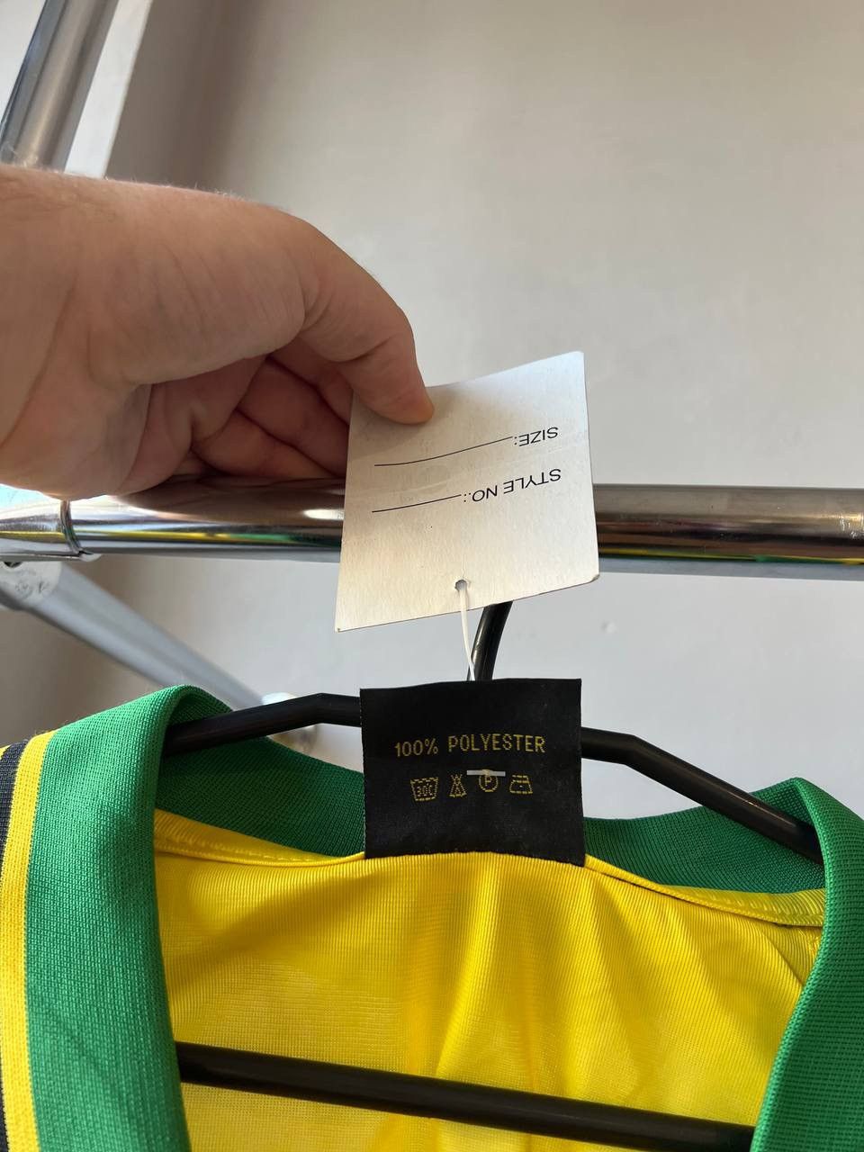 Vintage NEW! 2003/06 TANZANIA TEAM AWAY SOCCER FOOTBALL JERSEY SKIES Size US M / EU 48-50 / 2 - 8 Thumbnail