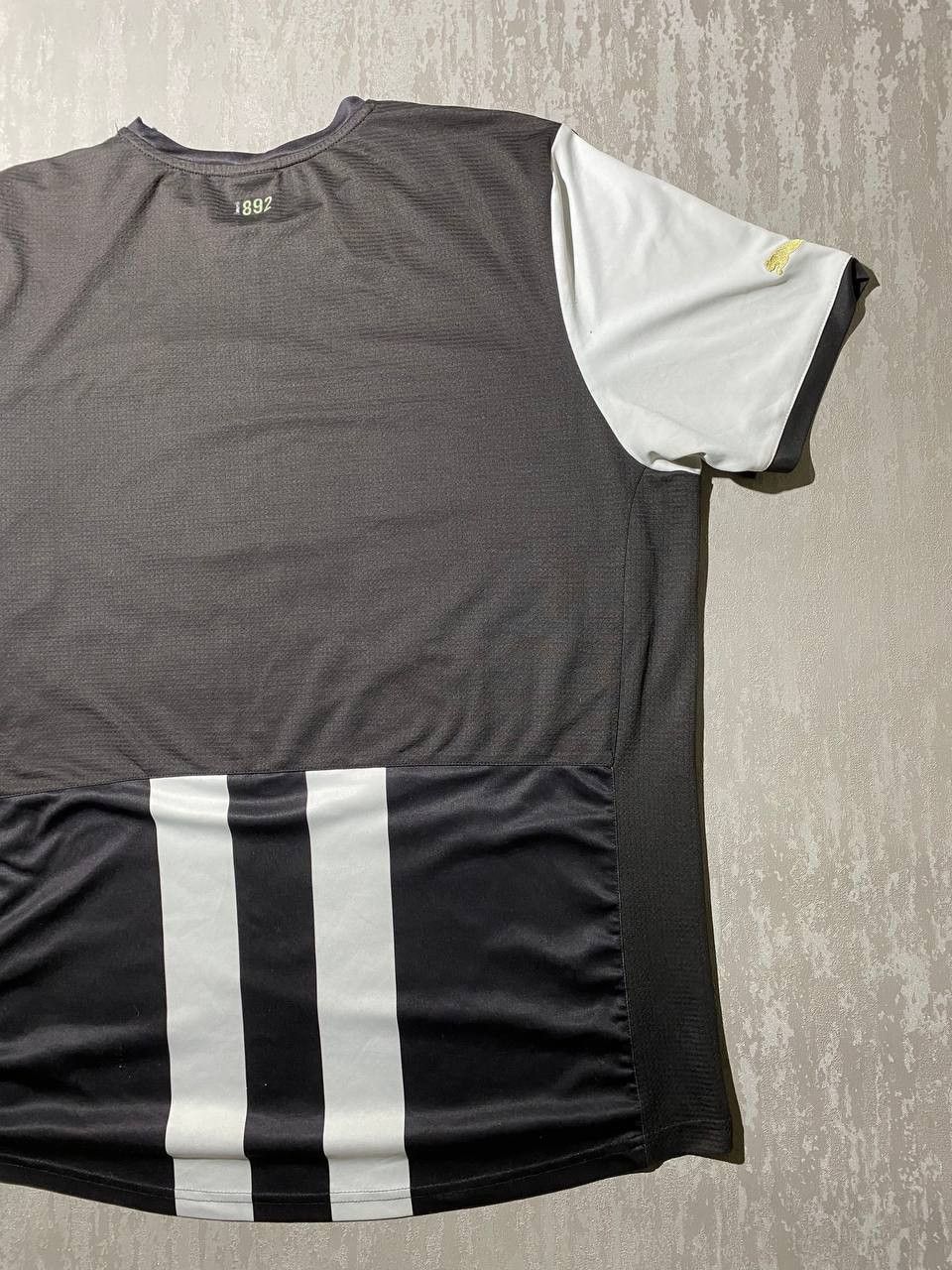 Puma × Vintage Vintage Newcastle United Home Kit 2011/12 Puma Jersey Size US XL / EU 56 / 4 - 13 Thumbnail