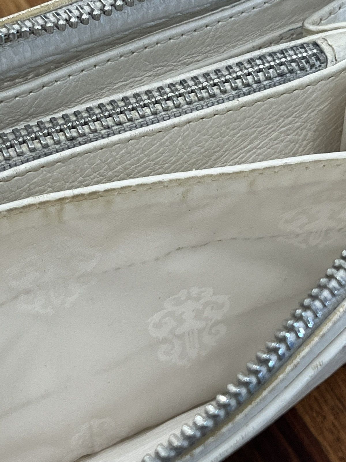 Chrome Hearts Chrome Hearts Rhodium BS Fleur Wallet White Leather Scroll Size ONE SIZE - 10 Thumbnail