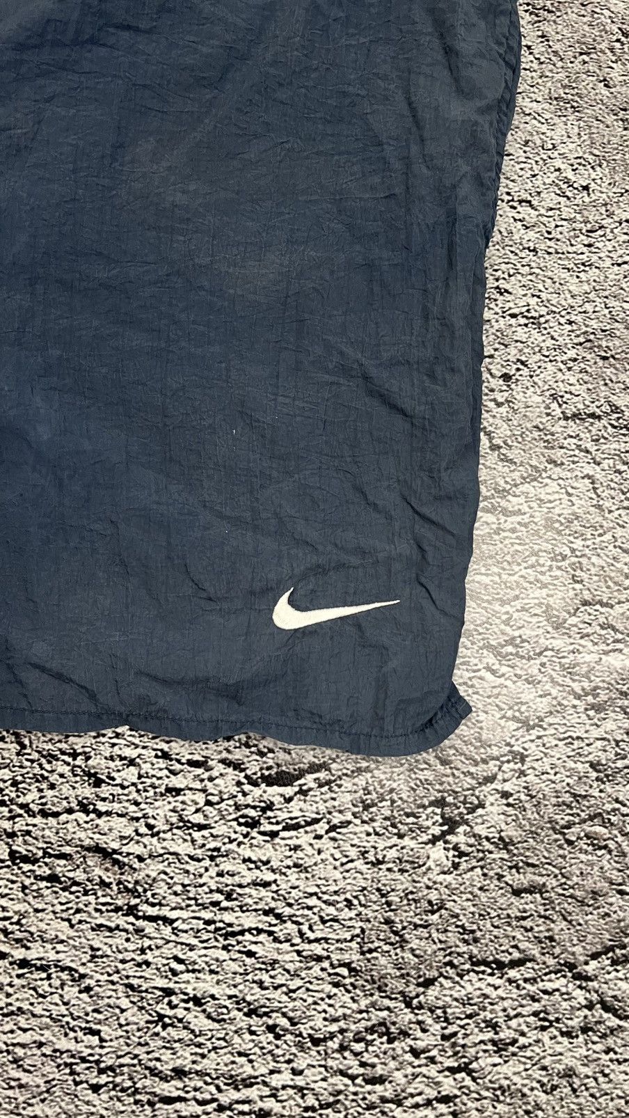 Nike × Vintage VTG 90’s nike big logo swoosh nylon metal shorts Size US 34 / EU 50 - 3 Thumbnail
