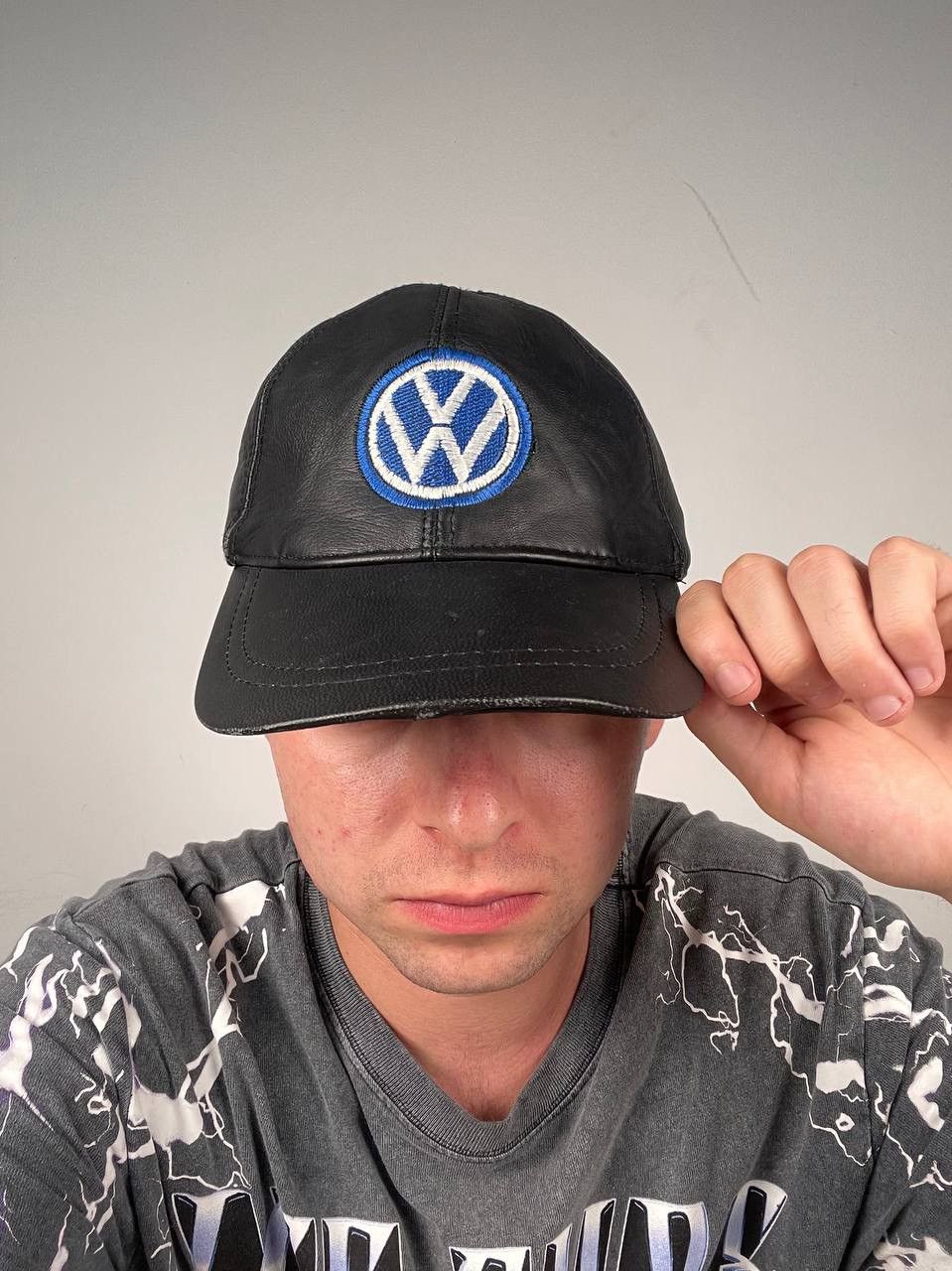 Formula 1 Vintage Volkswagen Leather Cap Hat 90s Racing Size ONE SIZE - 1 Thumbnail