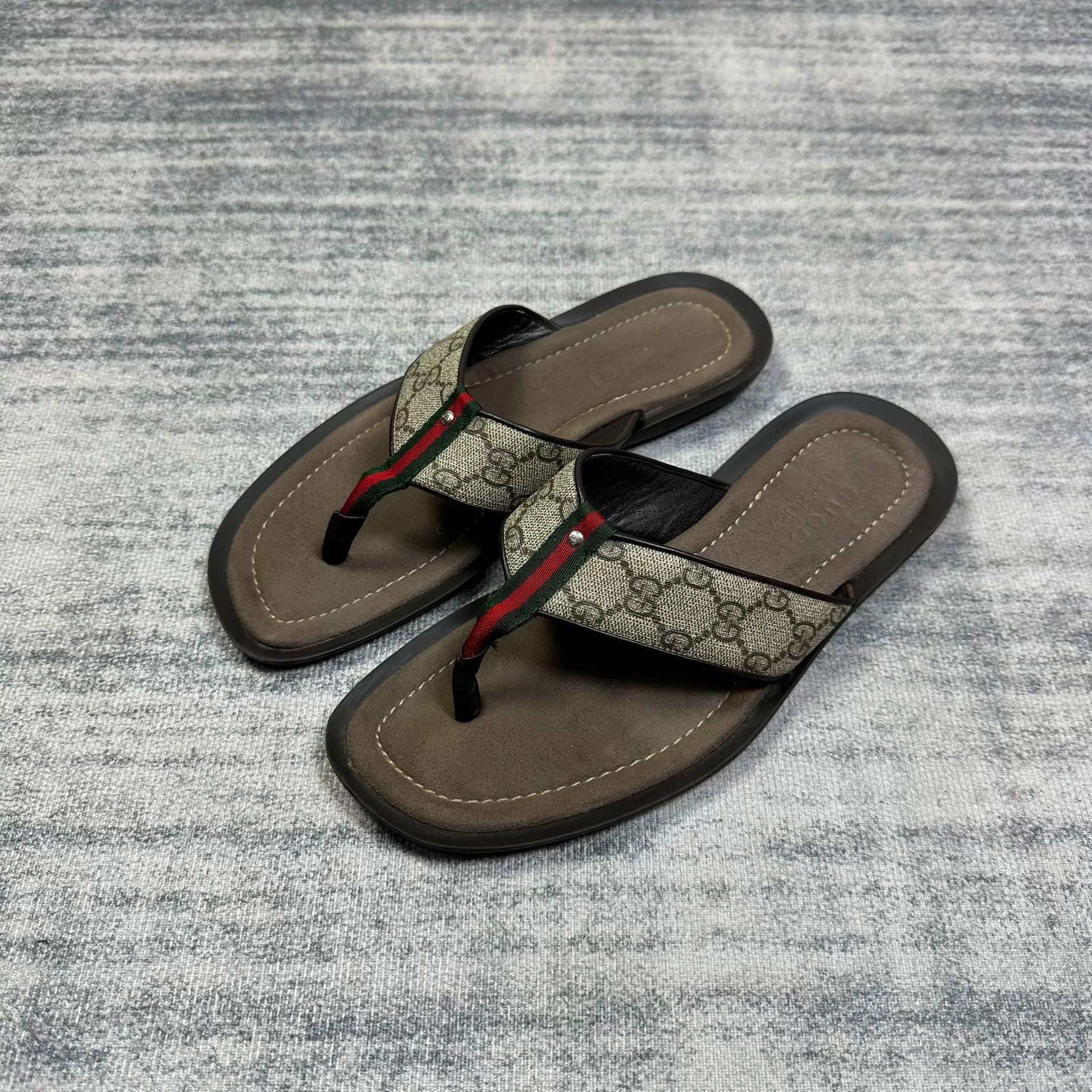 Gucci Gucci Men's Casual Sandals Size US 9 / EU 42 - 1 Thumbnail