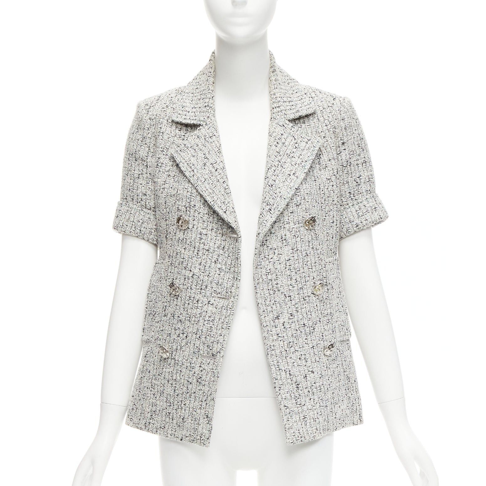 Chanel CHANEL 2016 Fantasy Tweed silver CC buttons cuffed sleeves jacket FR36 S Size S / US 4 / IT 40 - 1 Thumbnail