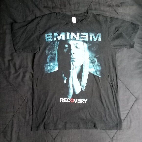 Band Tees Eminem Recovery Album T-Shirt Size US S / EU 44-46 / 1 - 2 Thumbnail