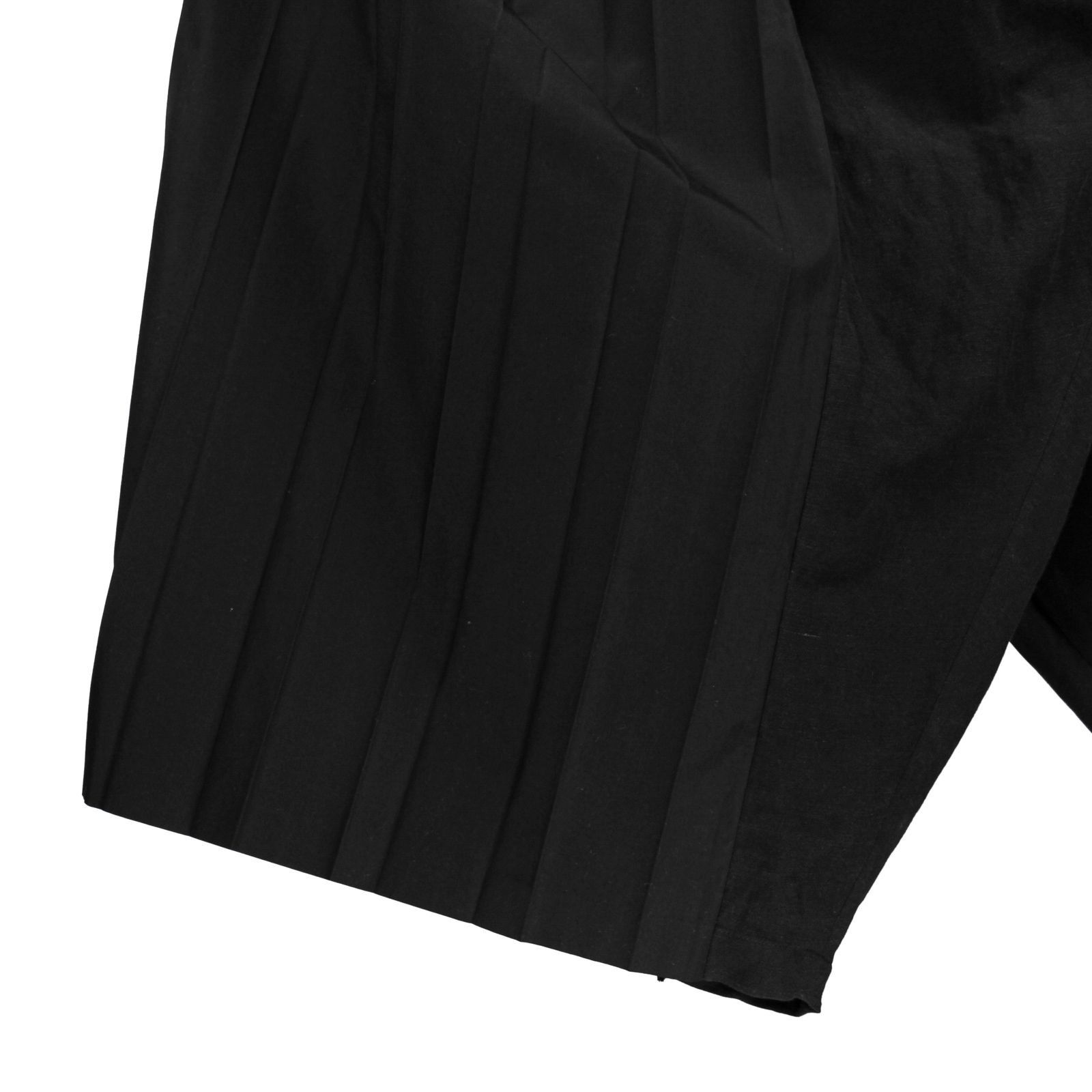 Yohji Yamamoto Yohji Yamamoto Pour Homme - PLEATED SAROUEL PANTS Size US 30 / EU 46 - 11 Thumbnail