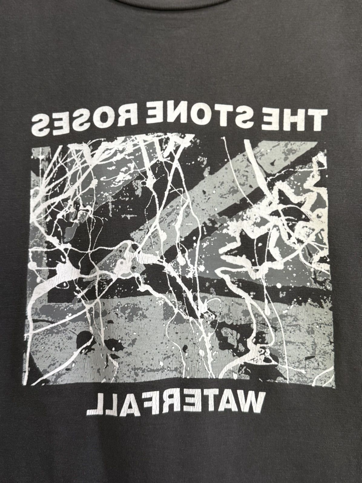 Number (N)ine Thrashed Vintage Number Nine X The Stone Roses Waterfall Tee Size US M / EU 48-50 / 2 - 2 Thumbnail