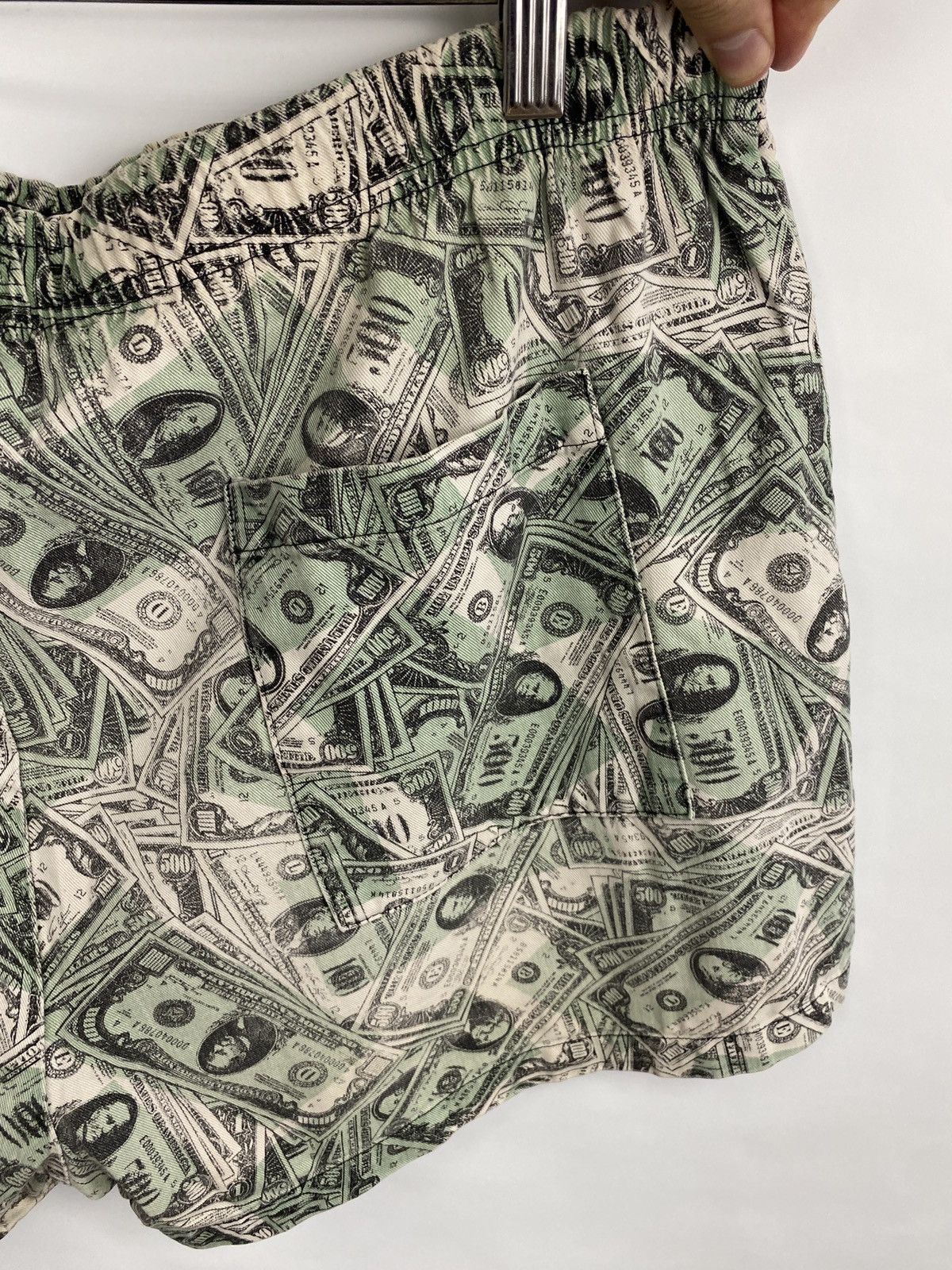 Vintage 💸 Vintage 90s Dollars monogram shorts art crazy hype Y2K USA Size US 34 / EU 50 - 7 Thumbnail