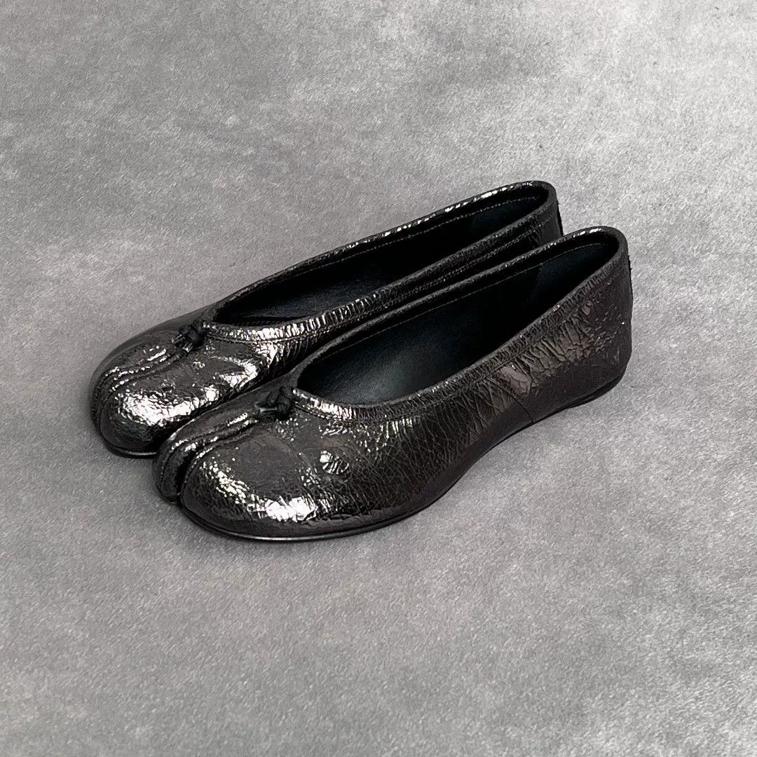 Maison Margiela Maison Margiela Leather Gray Lowtop Sneakers us_5 Women Size US 5 / IT 35 - 1 Thumbnail