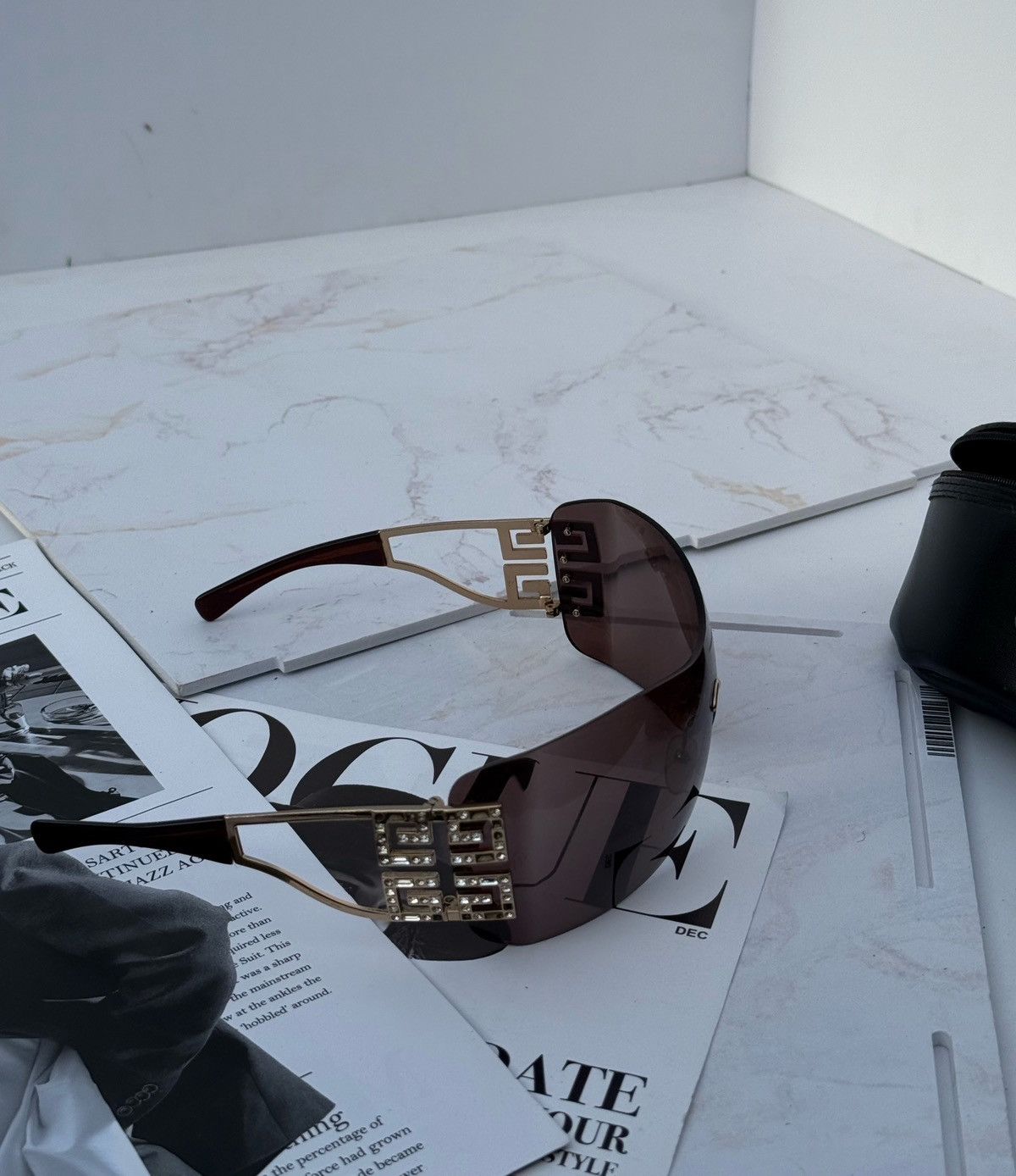 Givenchy Givenchy vintage sunglasses SGV213S Size ONE SIZE - 7 Thumbnail