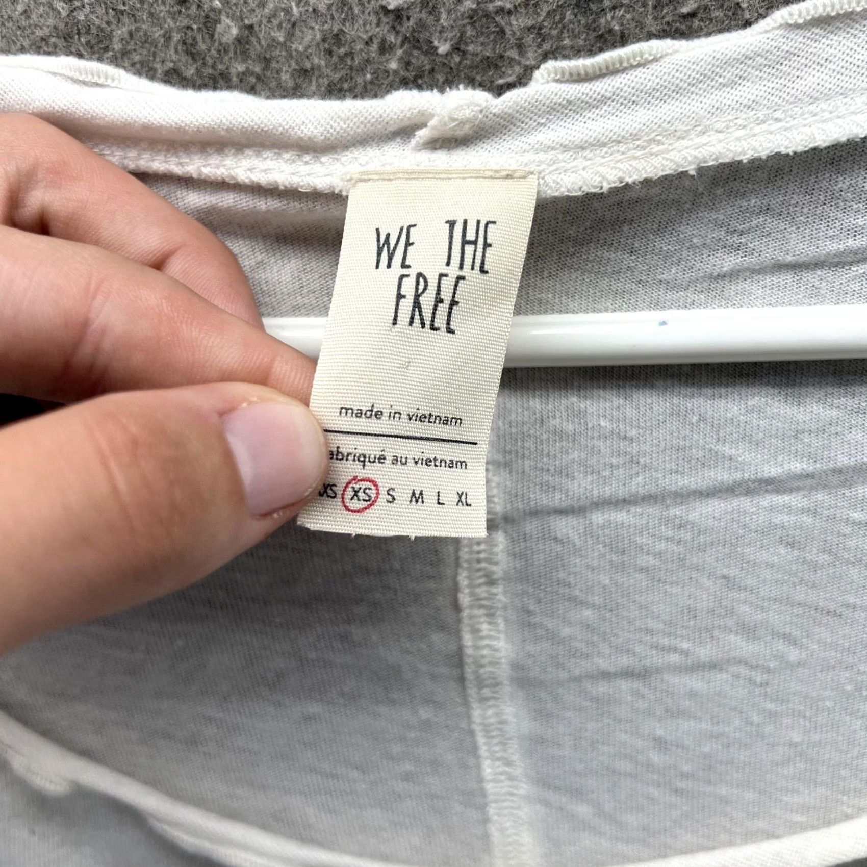 Vintage We The Free Shirt Womens XS White Cropped Scoop Neck Dolman 3/4 Sleeve Top Size XS / US 0-2 / IT 36-38 - 4 Thumbnail