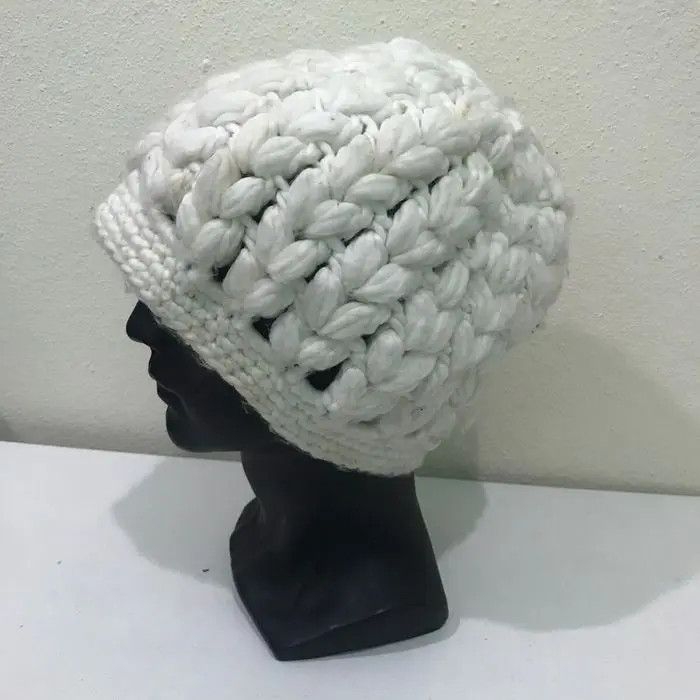 Japanese Brand Japanese Brand Knit Beanie Hat Size ONE SIZE - 2 Thumbnail