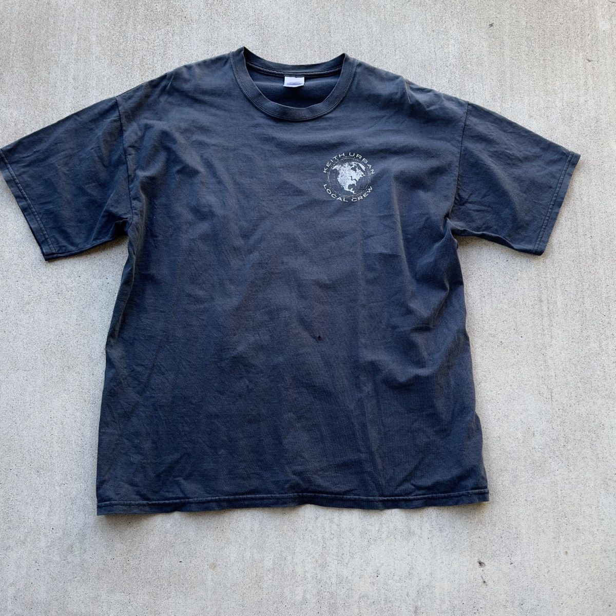 Band Tees × Gildan Keith Urban Concert T Shirt Xl Local Crew Band Tour Merch Size US XL / EU 56 / 4 - 1 Thumbnail