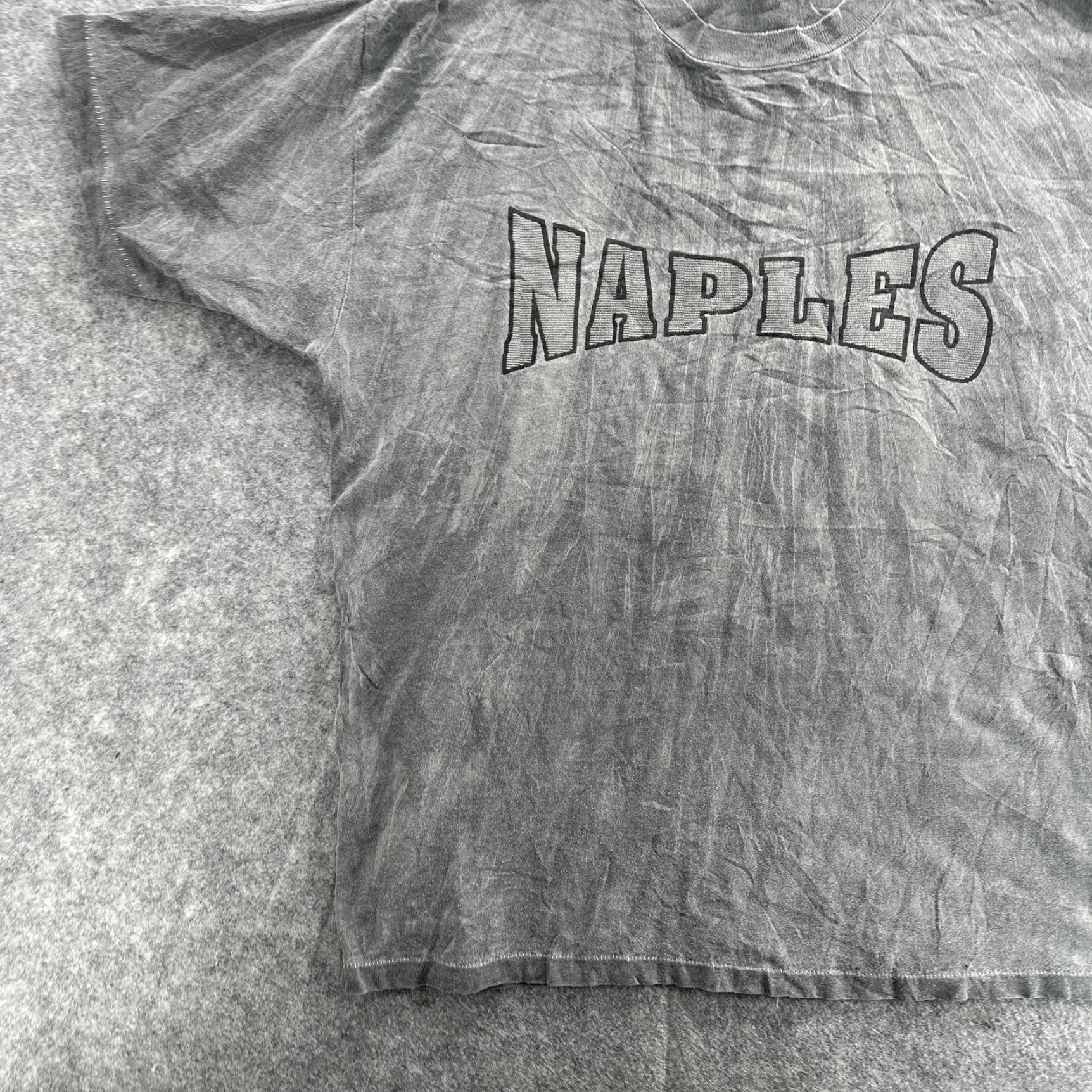 Vintage VINTAGE Naples Shirt Mens XL Gray USA Made Single Stitch Graphic 90s TM MB Activewear T-Shirt Short Sleeve Crew Neck Cotton Graphic Print Travel Mens Size US XL / EU 56 / 4 - 4 Thumbnail