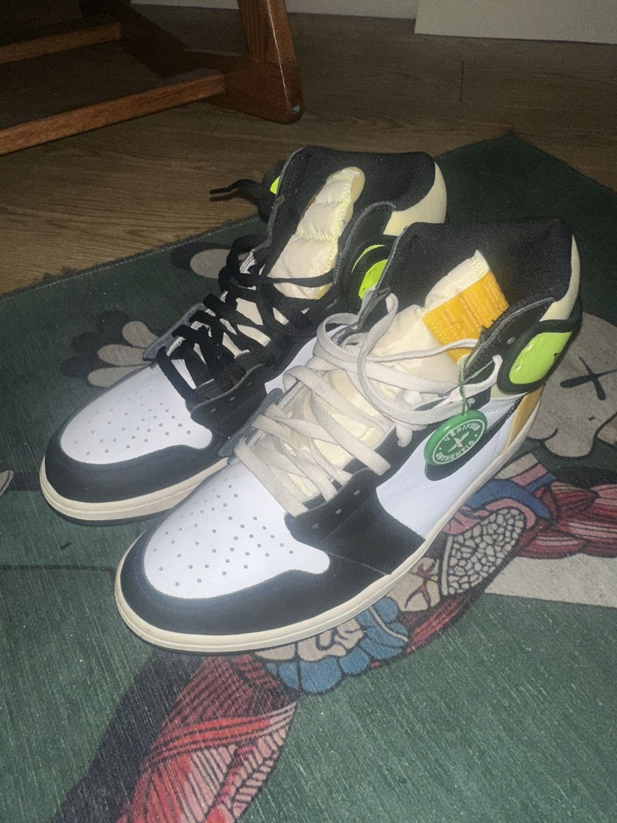 Jordan Brand Jordan 1 Retro Volt Gold Size US 12 / EU 45 - 1 Thumbnail