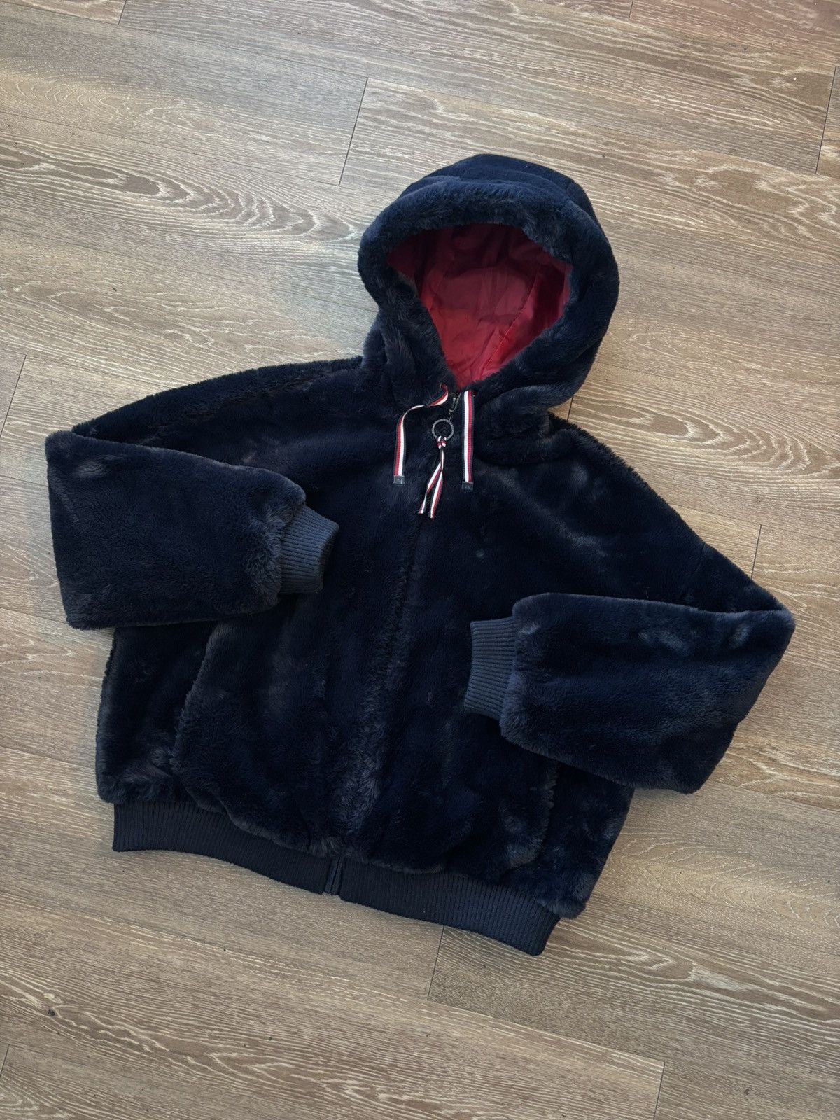 Tommy Hilfiger Y2K Tommy Hilfiger Womens Faux Fur Coat Jacket Zip Small Size S / US 4 / IT 40 - 1 Thumbnail