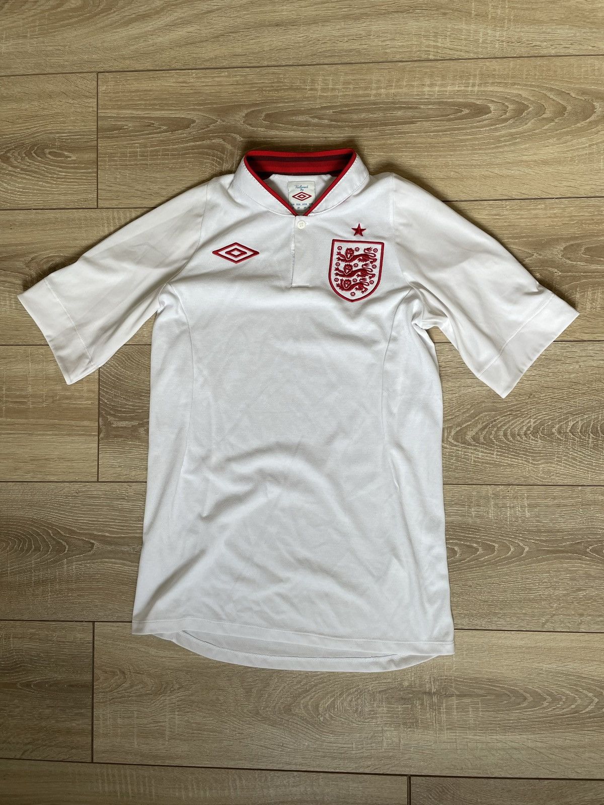 Umbro Mens England Football Home Shirt 2012 Umbro Size US XS / EU 42 / 0 - 1 Thumbnail