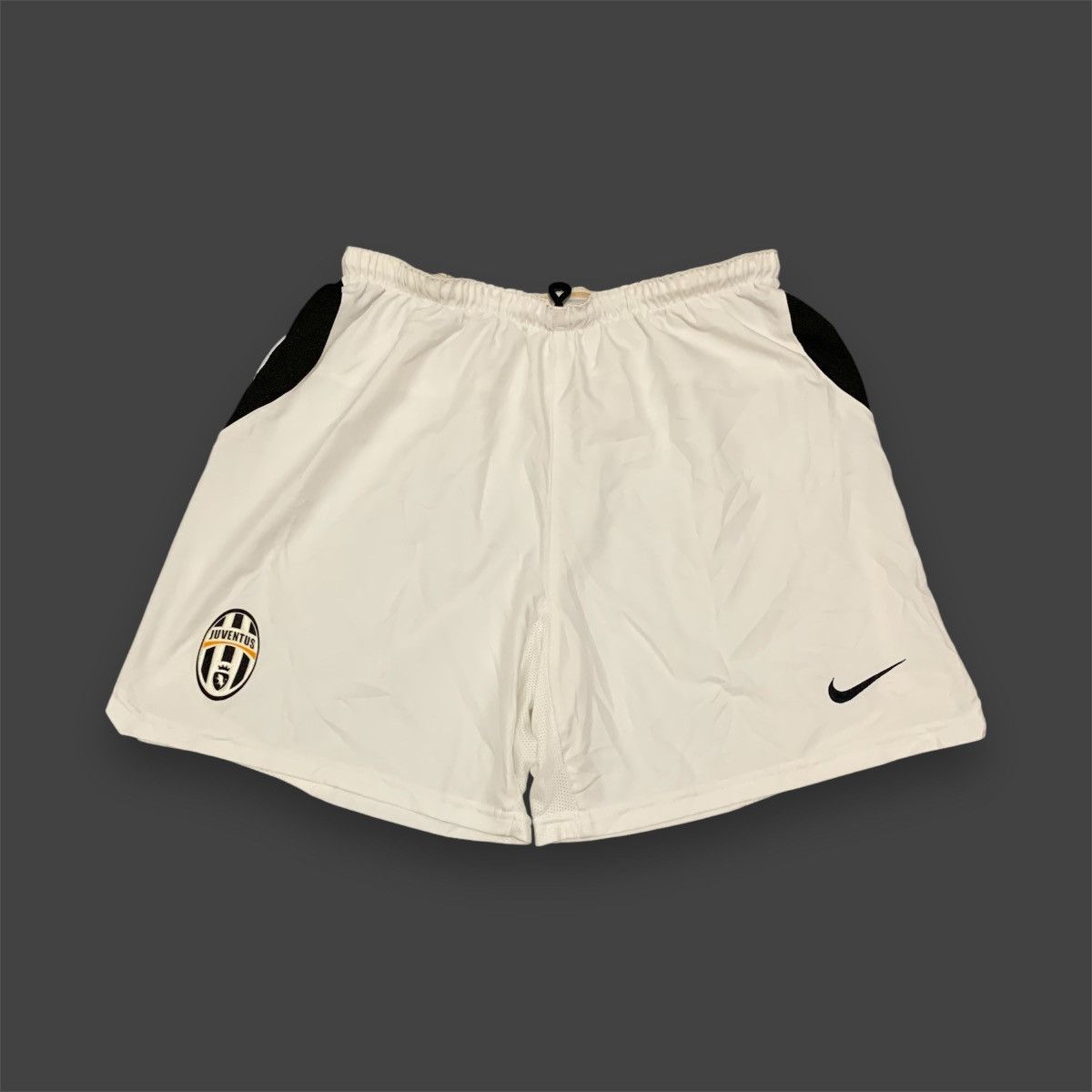 Nike × Vintage Vintage Nike Juventus soccer shorts 00s Size US 34 / EU 50 - 2 Thumbnail