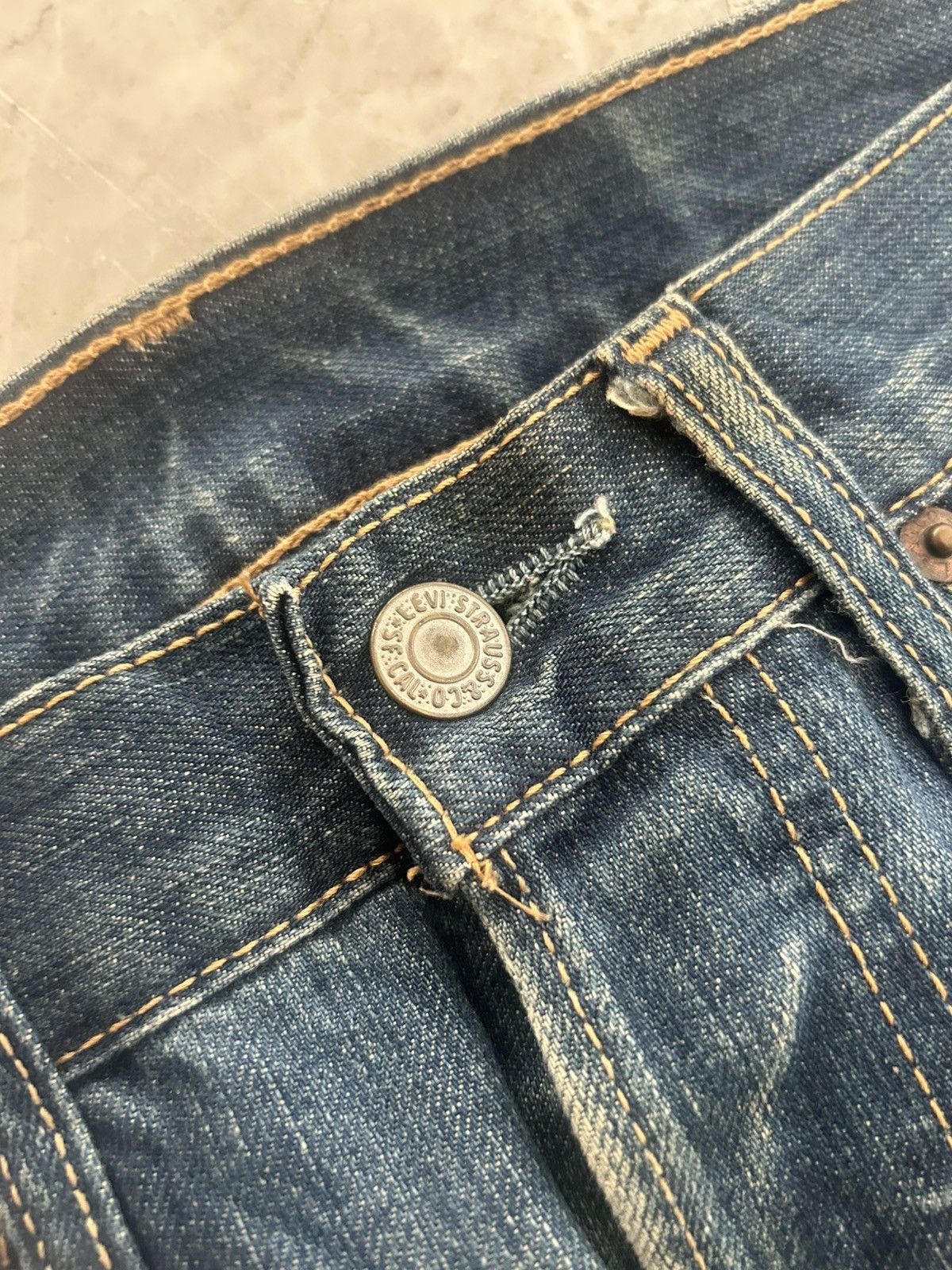 Levi's Levis 501 Japan Made Ripped Jeans Vintage Denim Size US 31 - 6 Thumbnail
