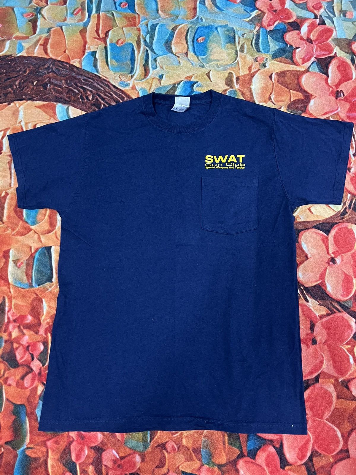 Vintage SWAT Gun Club 90’s T-shirt - Honolulu Hawaii Size US M / EU 48-50 / 2 - 1 Thumbnail