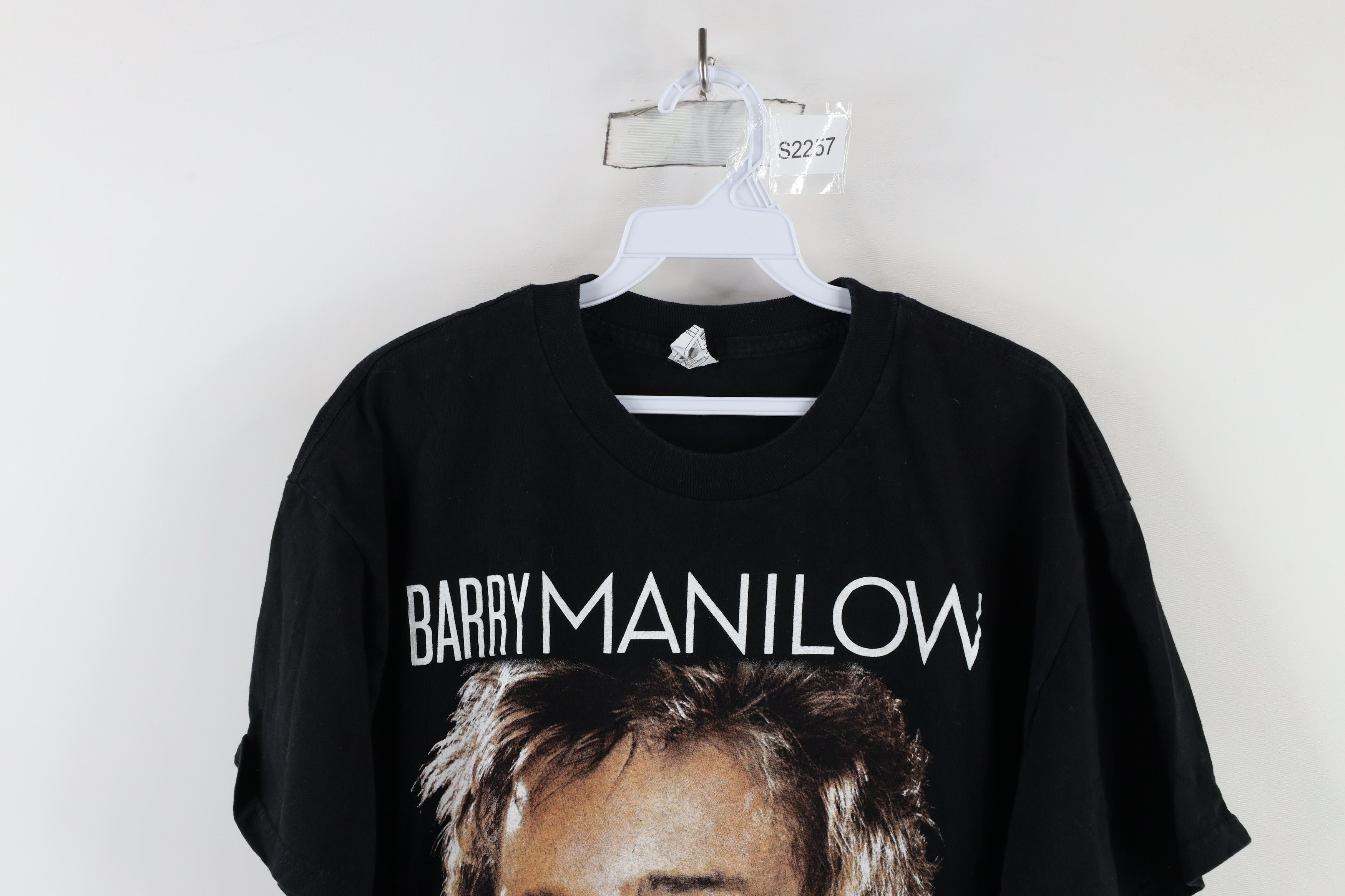 Vintage Vintage Y2K Last Time Tour Barry Manilow Band T-Shirt Black Size US L / EU 52-54 / 3 - 2 Thumbnail