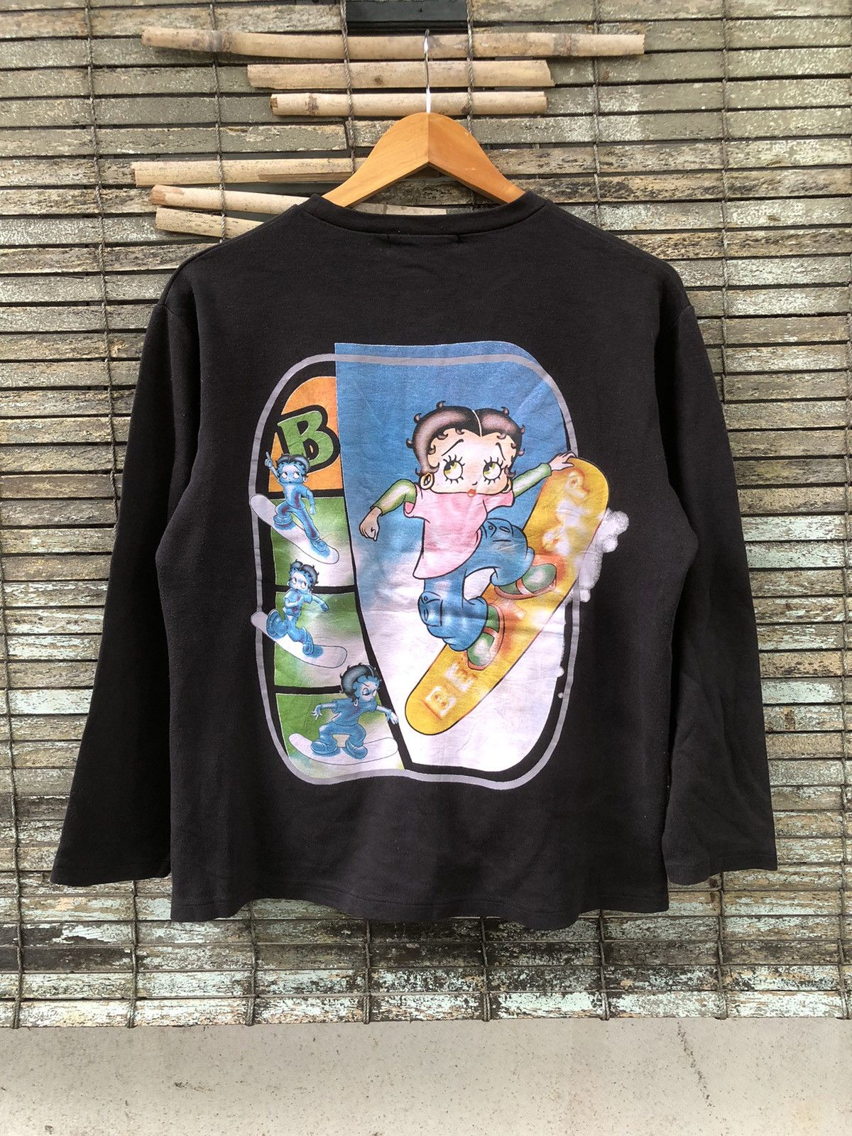 Cartoon Network × Japanese Brand × Vintage Vintage Y2K Betty Boop Snowboard Backhit Tshirt Size US L / EU 52-54 / 3 - 1 Thumbnail