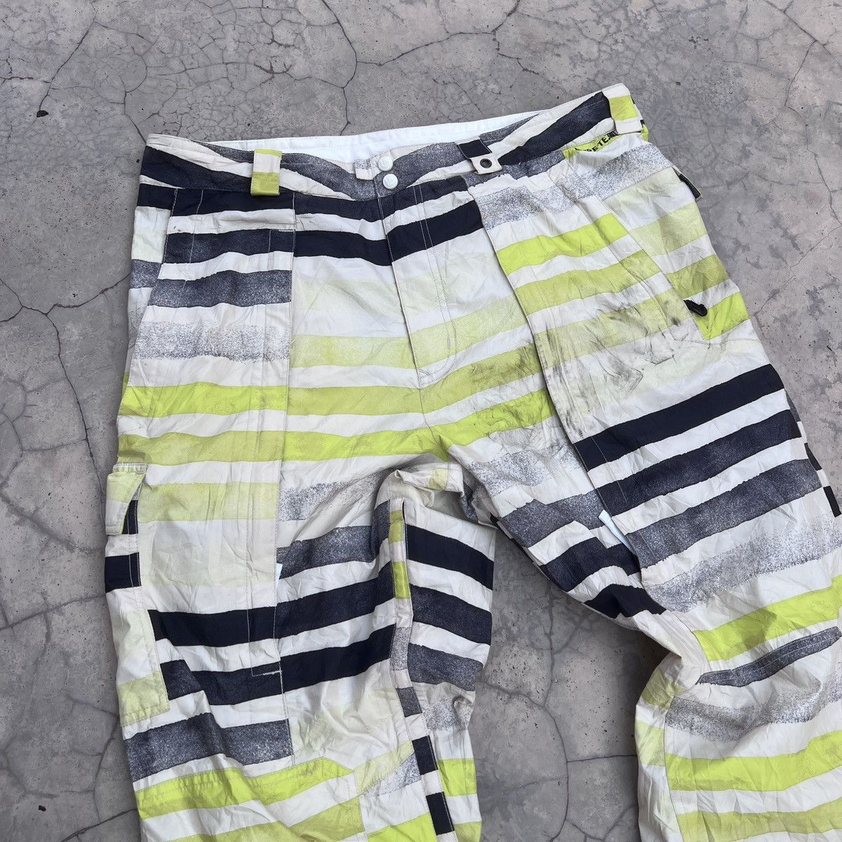 Burton Burton GoreTex Snowboard Pants Size US 40 / EU 56 - 3 Thumbnail