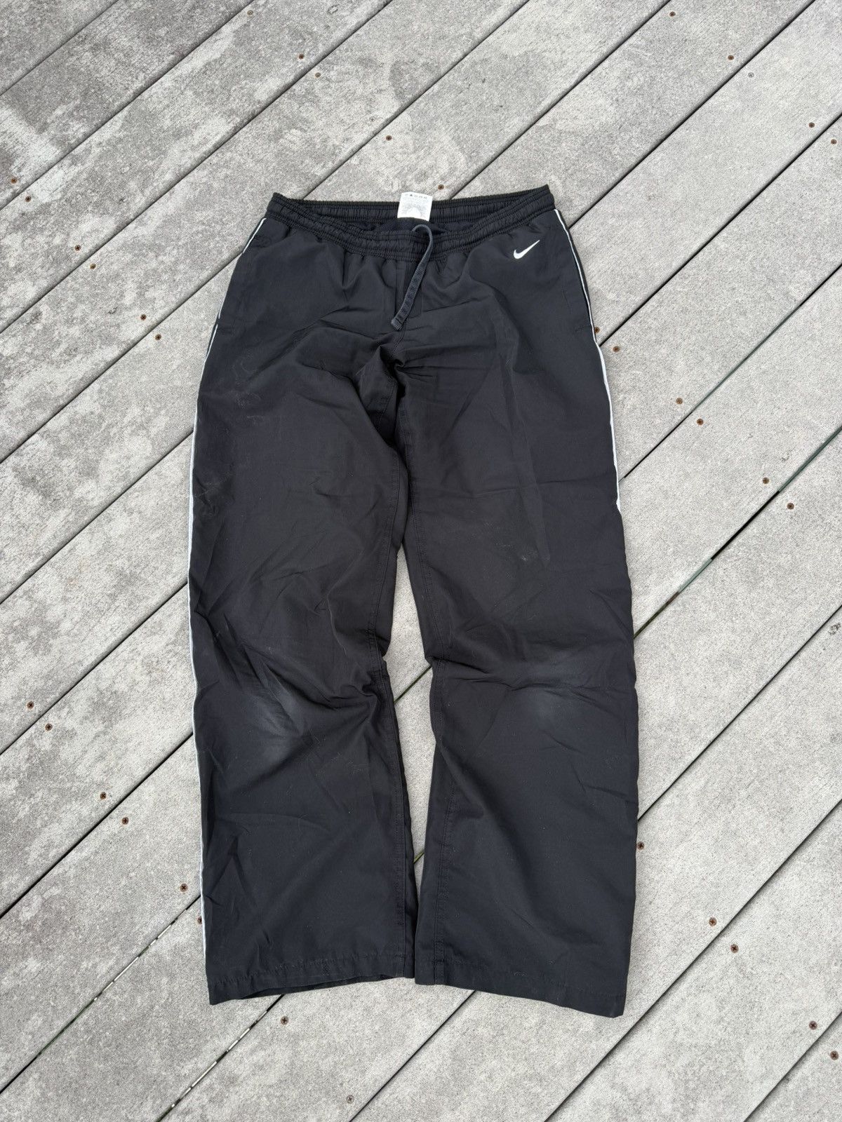 Nike Y2K Nike track pants Size US 30 / EU 46 - 1 Thumbnail