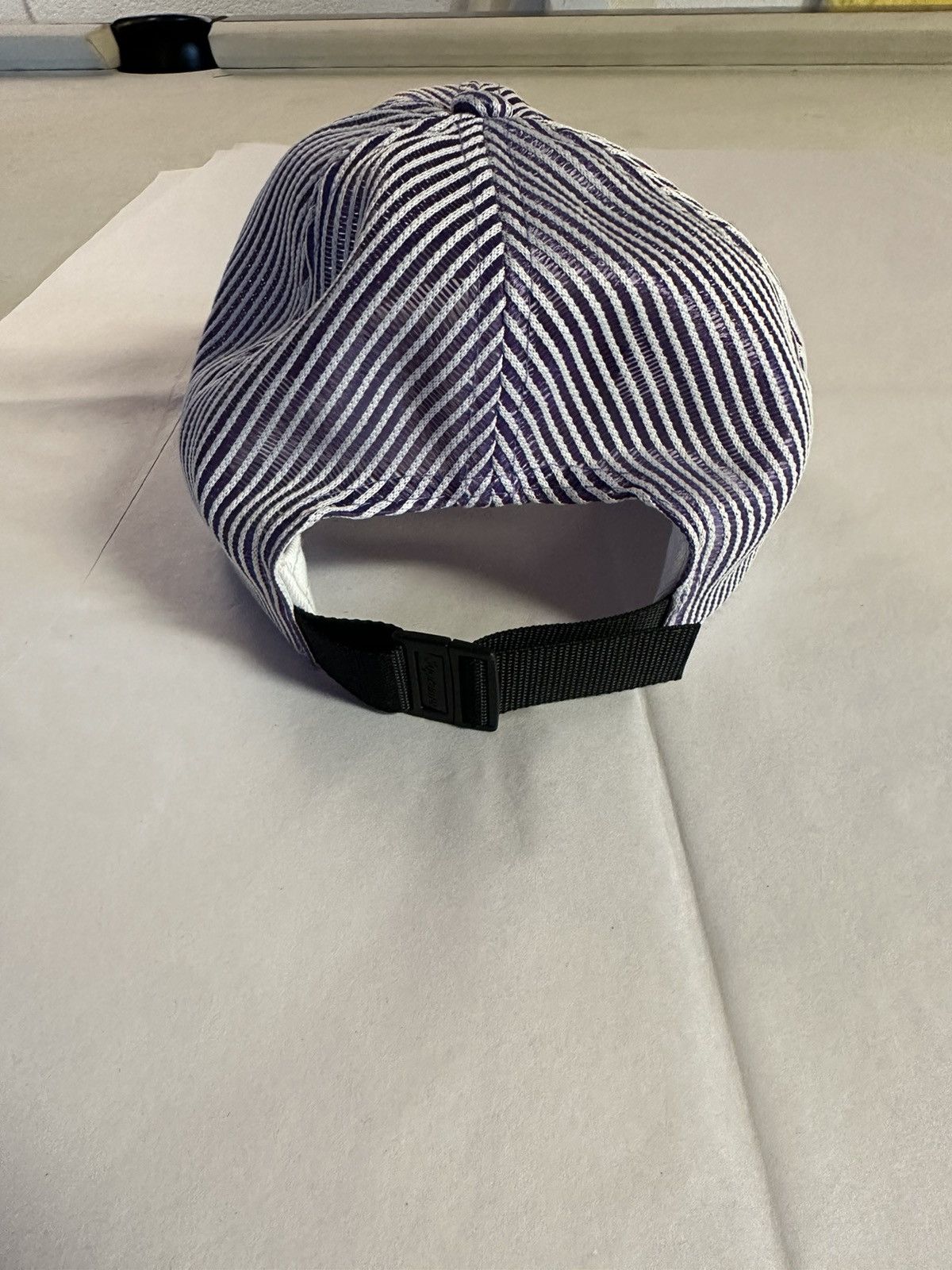 Other Supreme striped strapback hat Size ONE SIZE - 4 Thumbnail