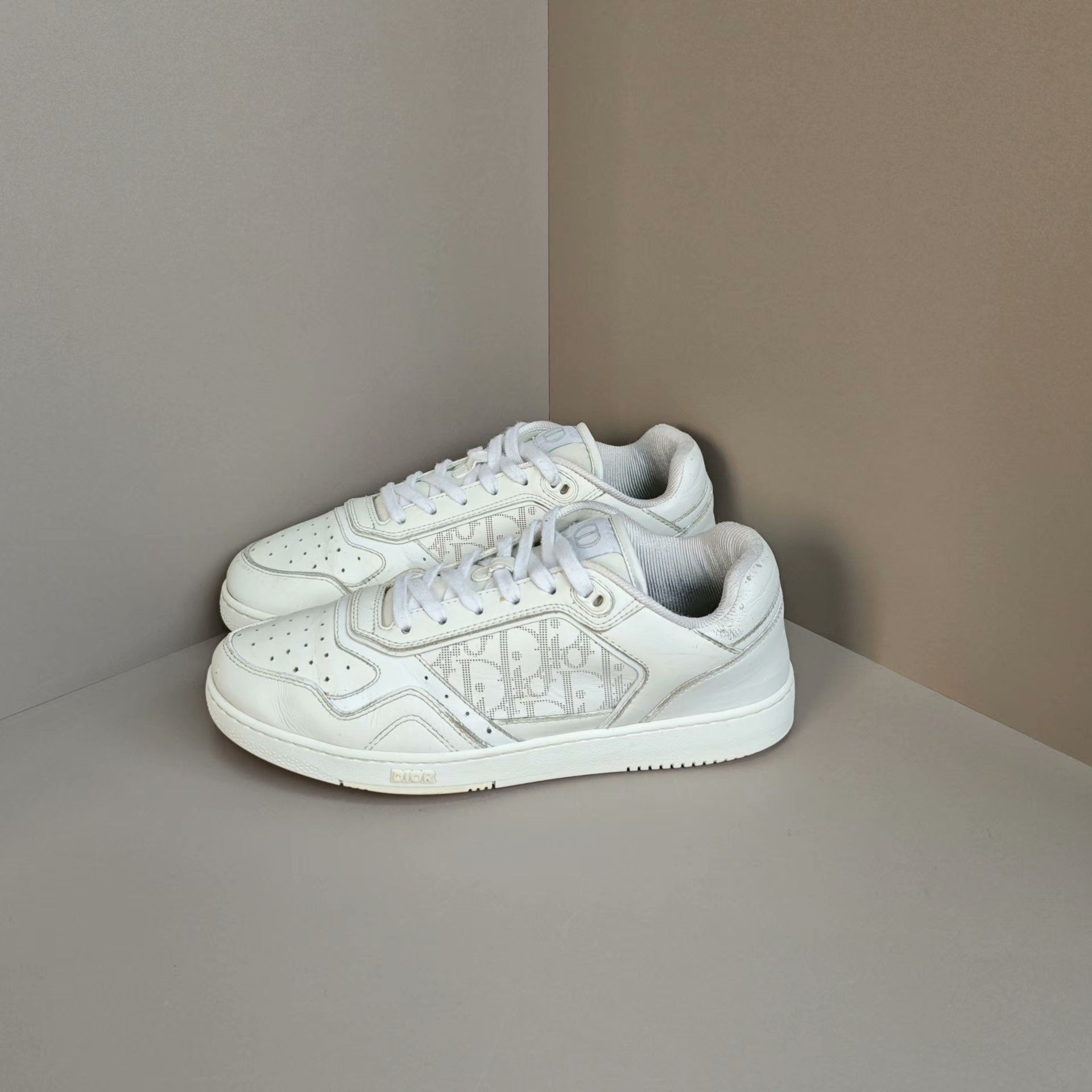 Dior Dior Lowtop Sneakers 9 Men Size US 9 / EU 42 - 1 Thumbnail