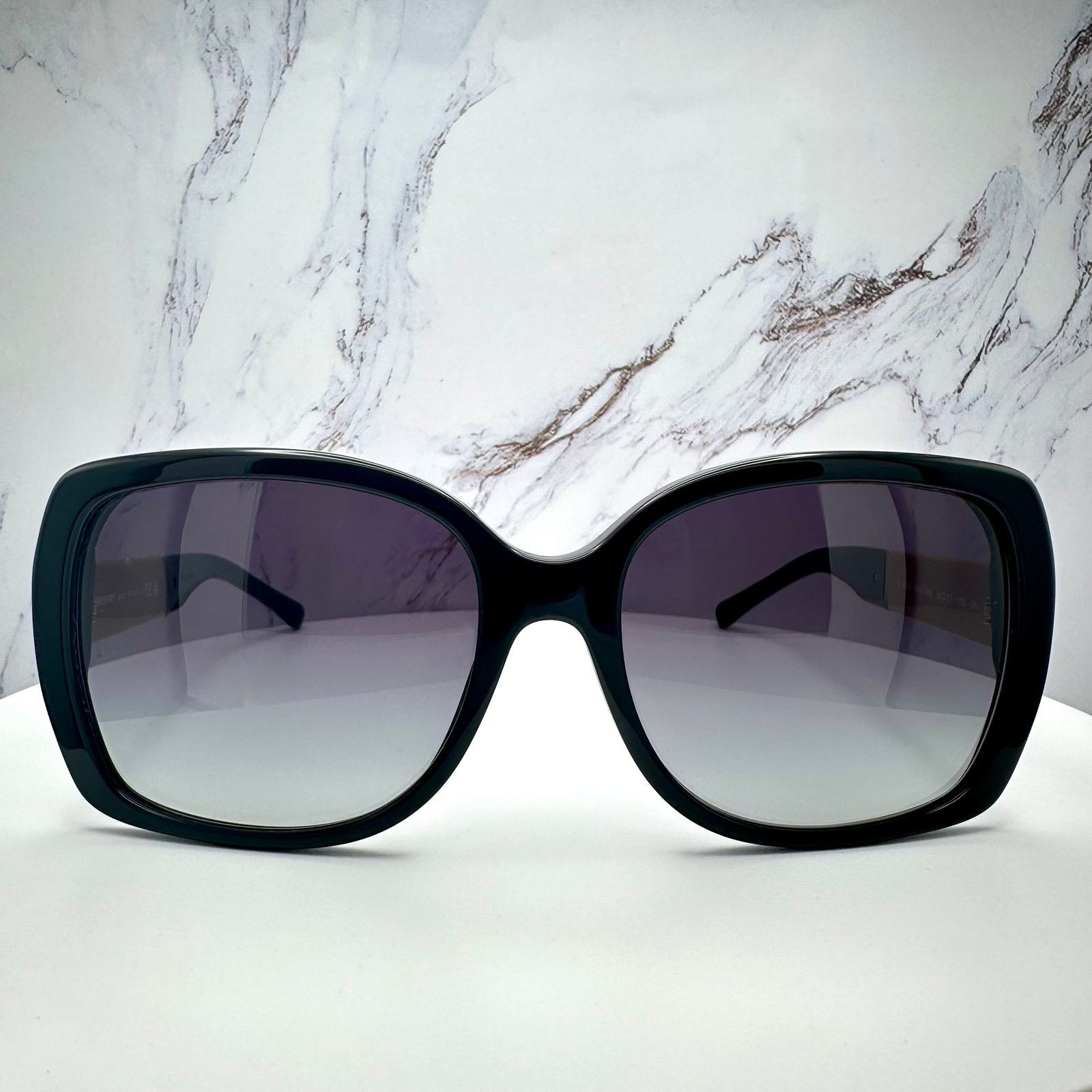 Burberry New Burberry Sunglasses Black Square Frames Checkered Arms Size ONE SIZE - 2 Thumbnail