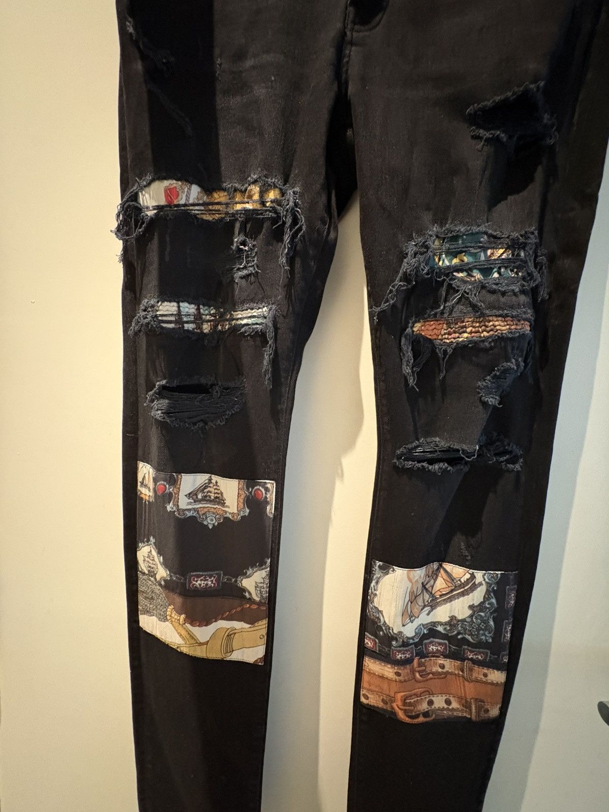 Amiri Amiri Scarves Art Patch Jeans in Antique Black Size US 36 / EU 52 - 12 Thumbnail