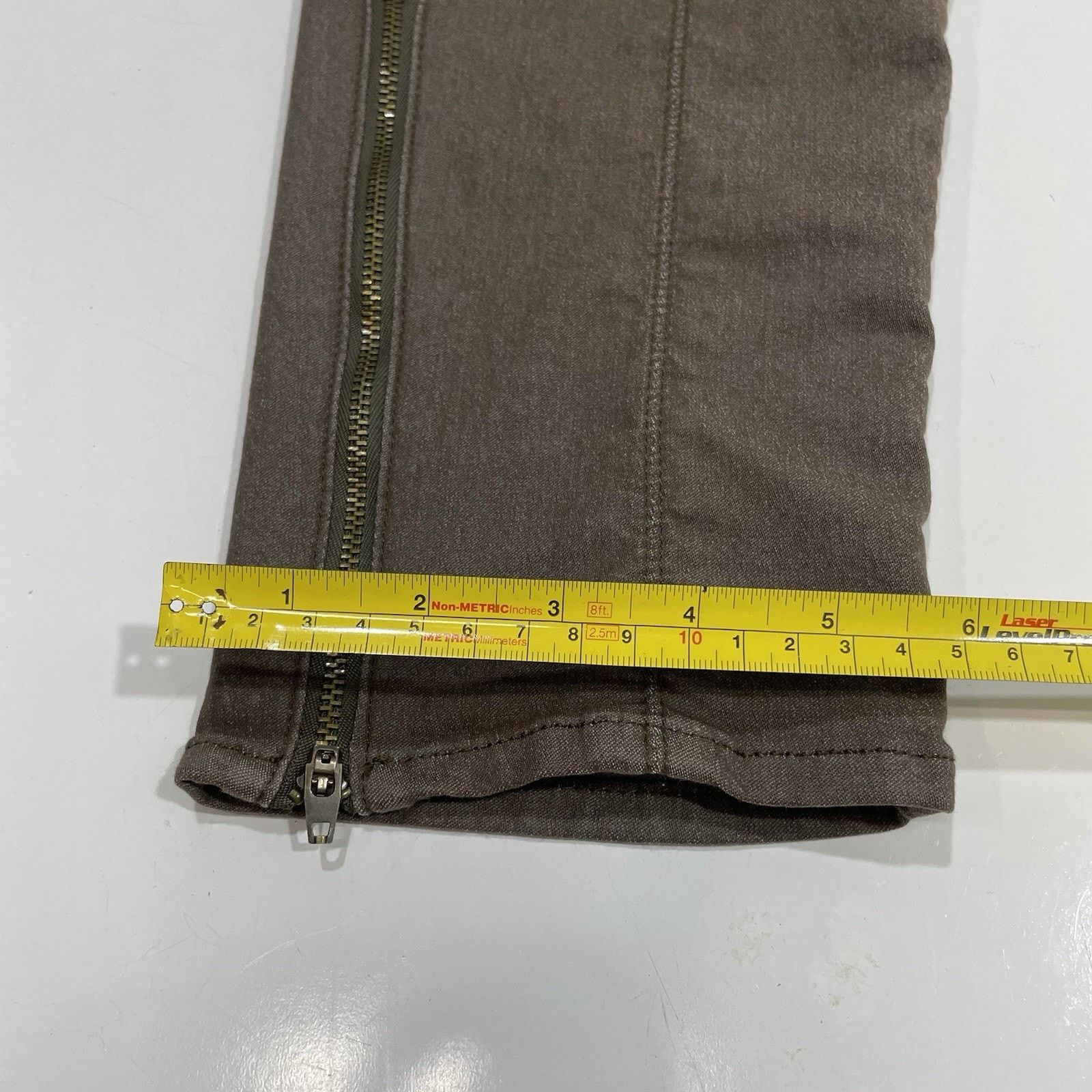 7 For All Mankind 7 For All Mankind Ankle Zip Skinny Jeans Size 32 (34”) USA Size 34" / US 12 / IT 48 - 2 Thumbnail