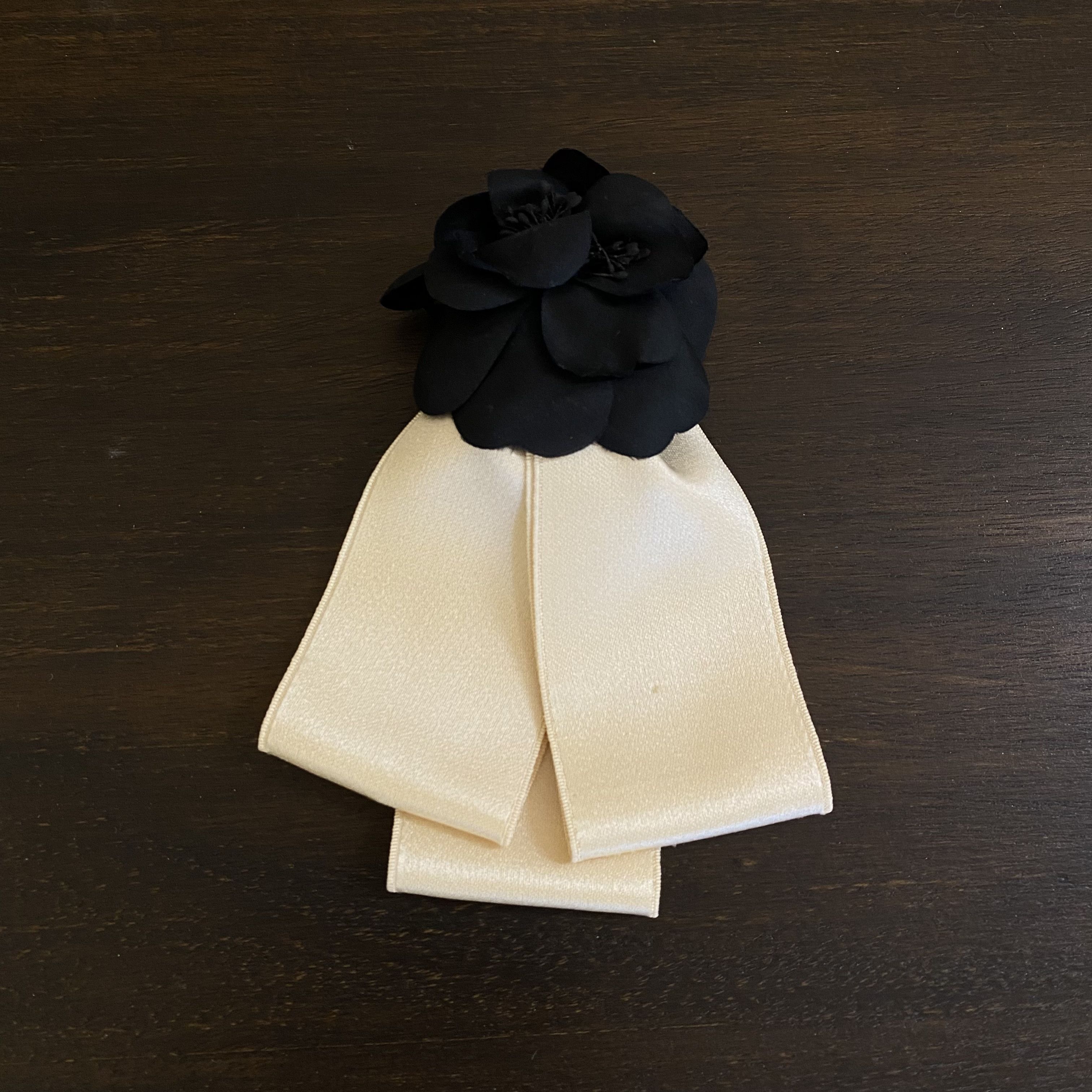 Chanel Chanel Camelia Silk Ribbon Brooch Size ONE SIZE - 1 Thumbnail