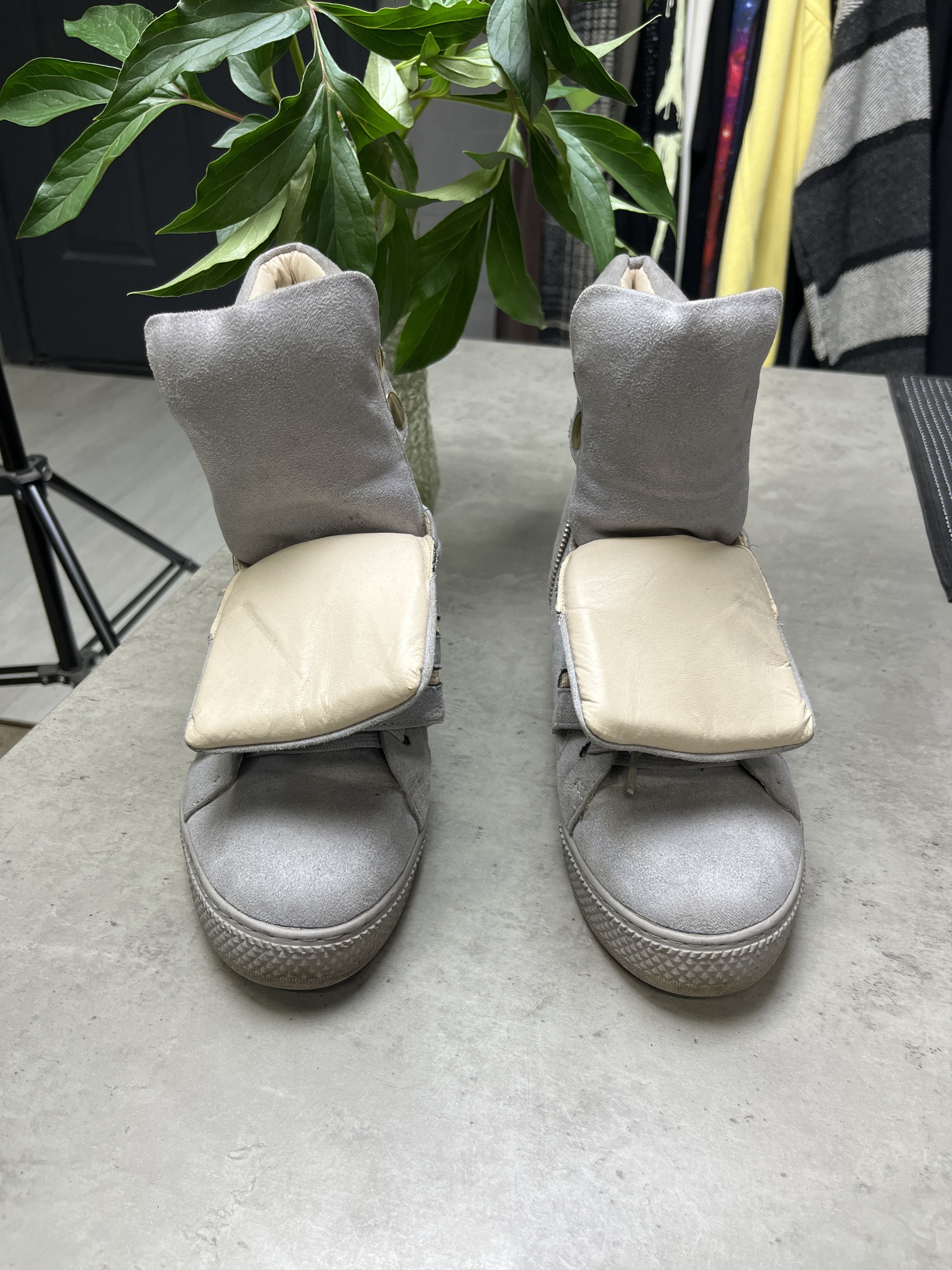 Other 2000s LUBOO SUEDE VELCRO WEDGE SNEAKERS - 5119 Size US 7 / EU 40 - 3 Thumbnail