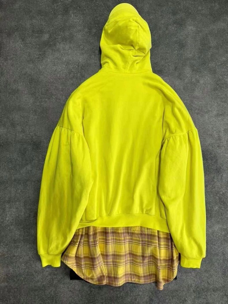 Balenciaga balenciaga neon yellow utility hoodie shirt Size US M / EU 48-50 / 2 - 2 Thumbnail