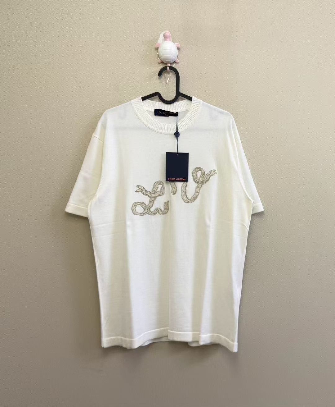 Louis Vuitton Louis Vuitton White Gold Trim Logo Short Sleeve Size US L / EU 52-54 / 3 - 1 Thumbnail