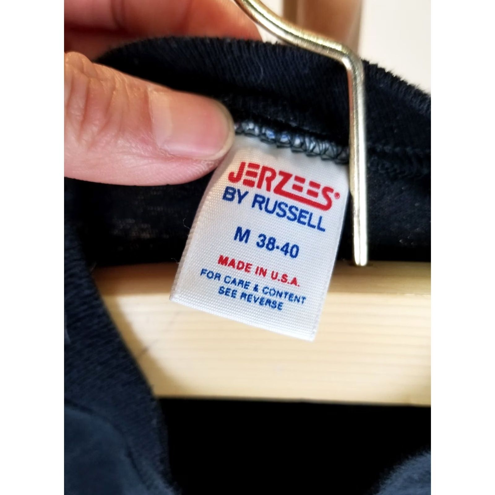 Jerzees VINTAGE ABATE 2ND ANNUAL 2X4 SHOW ONE POCKET JERZEES BLACK T-SHIRT SZ MEDIUM 87' Mens Size US M / EU 48-50 / 2 - 5 Thumbnail