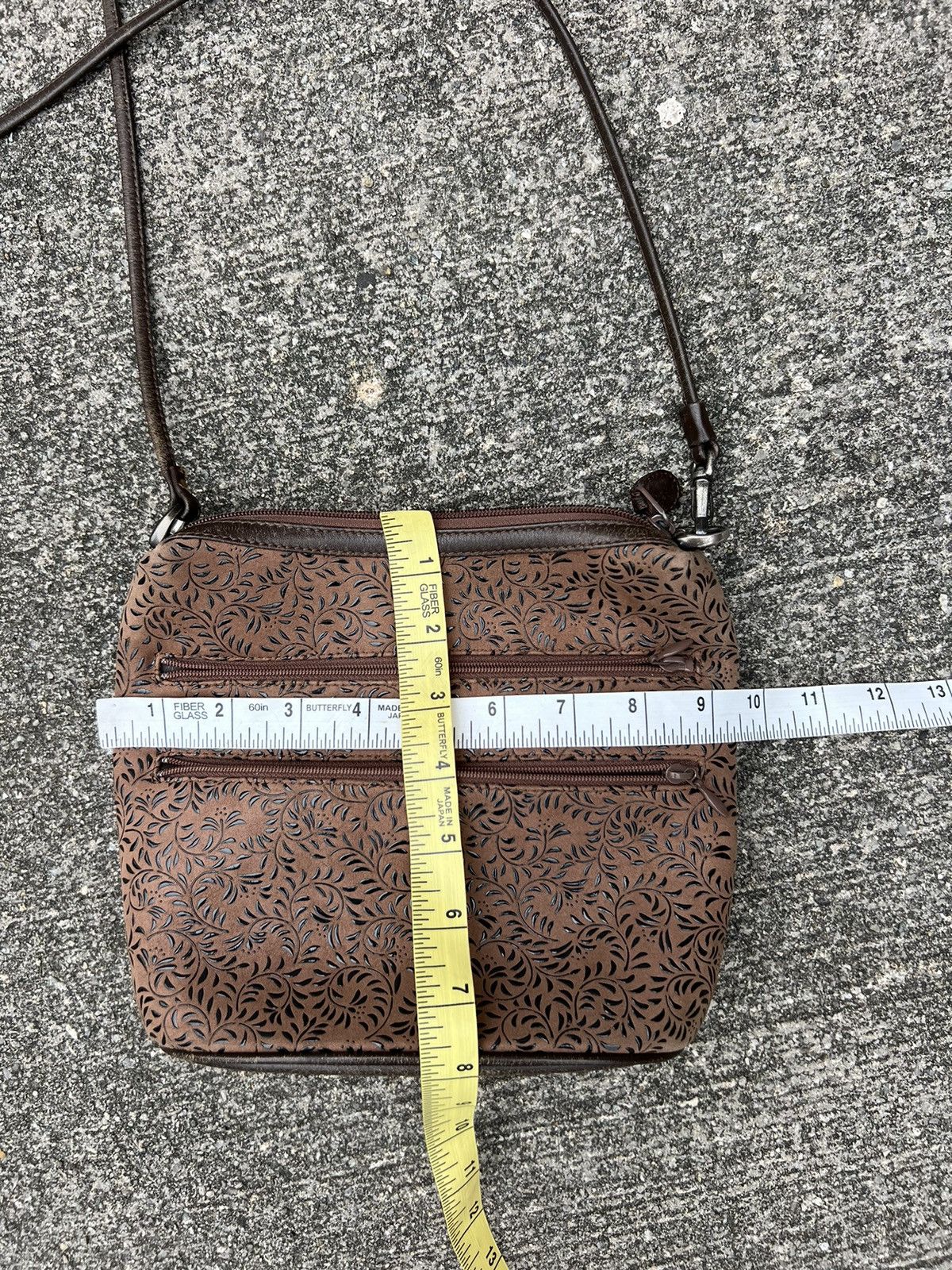 Leather Vintage INDENYA Japan Patina Leather Sling Bag Size ONE SIZE - 22 Thumbnail