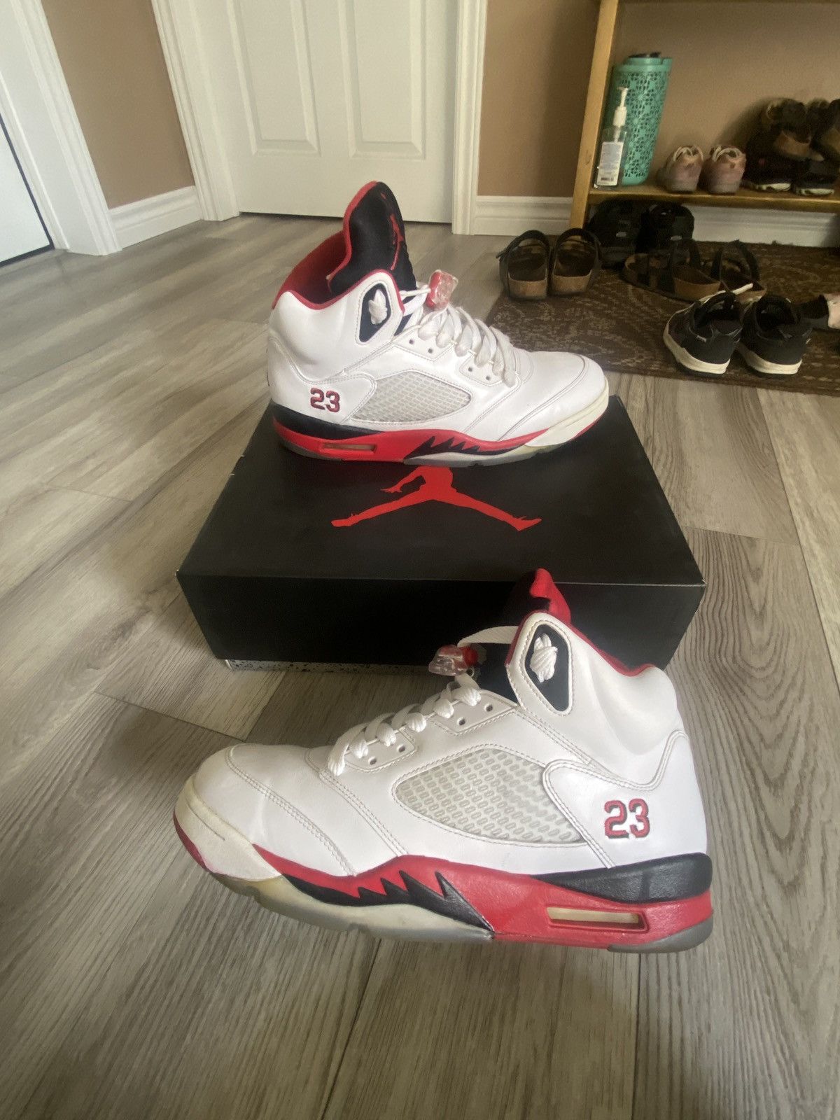 Jordan Brand × Nike Jordan 5 fire reds black toung. (2013 edition) Size US 12 / EU 45 - 1 Thumbnail