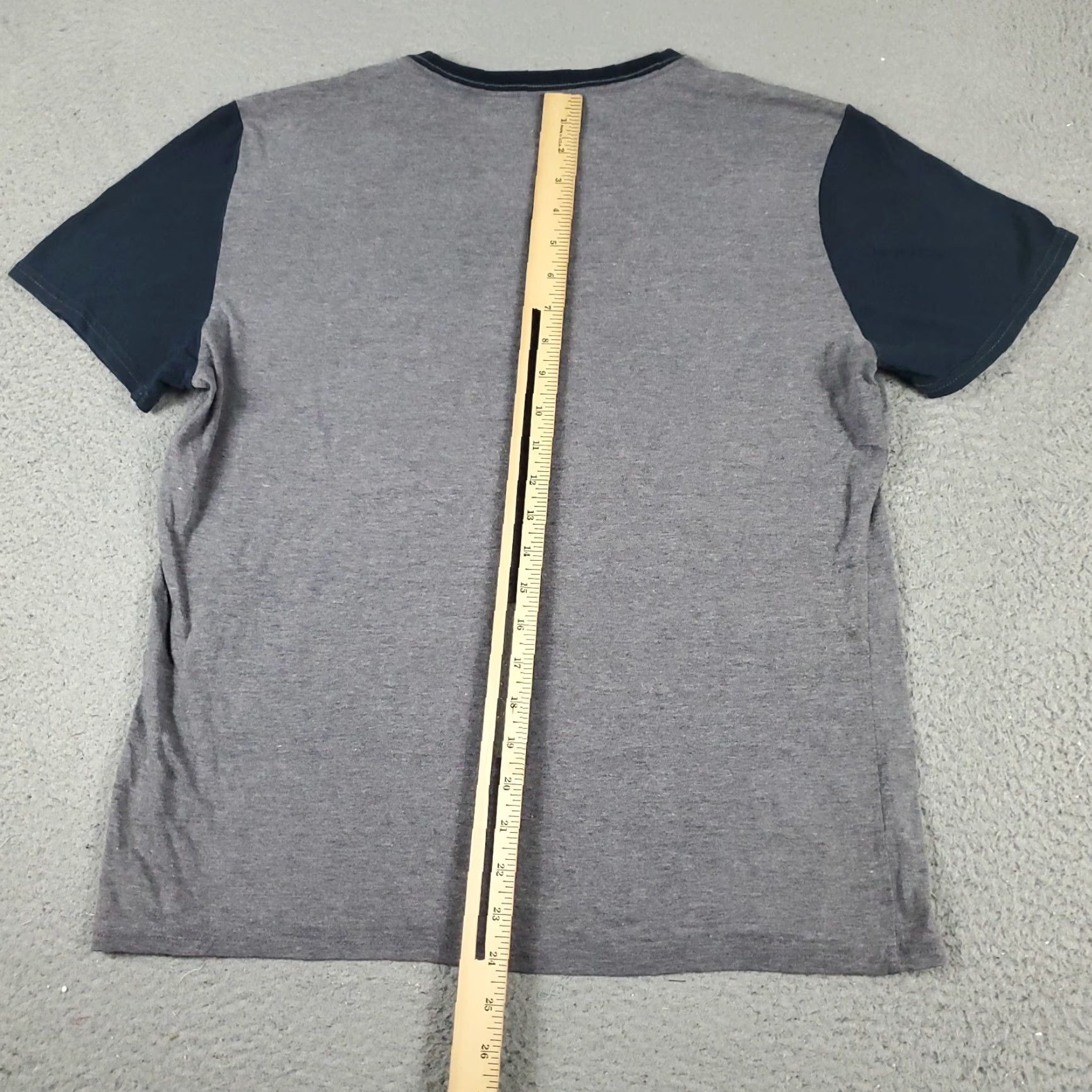 American Eagle Outfitters American Eagle T Shirt Mens Short Sleeve Gray Casual Medium Adult Size US M / EU 48-50 / 2 - 4 Thumbnail