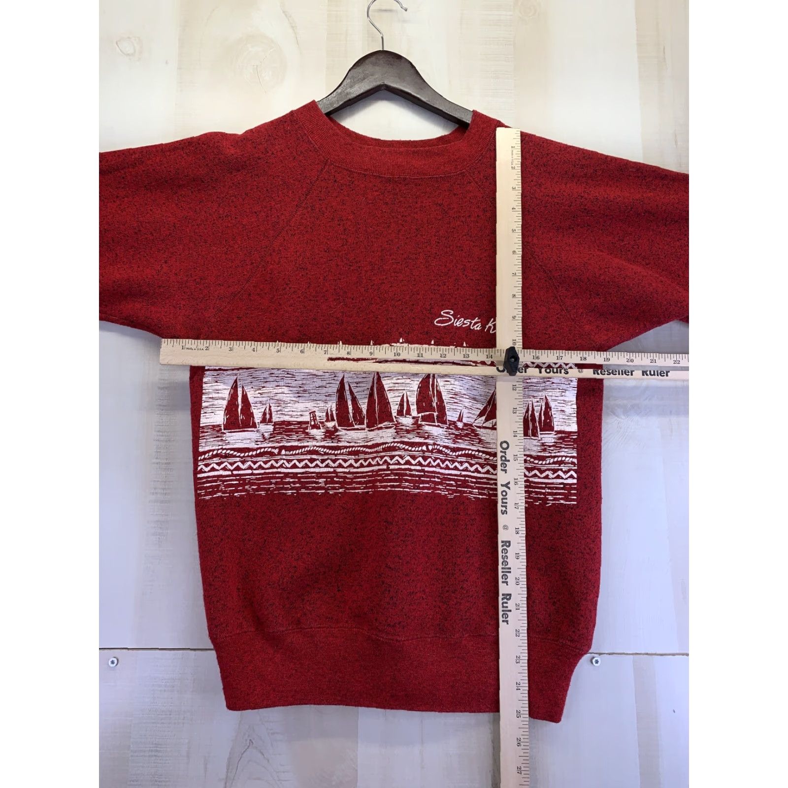 Vintage VINTAGE Ultra Sweats Siesta Key Sailboat Sailing Red Graphic Sweatshirt M Mens/Unisex Size US M / EU 48-50 / 2 - 5 Thumbnail