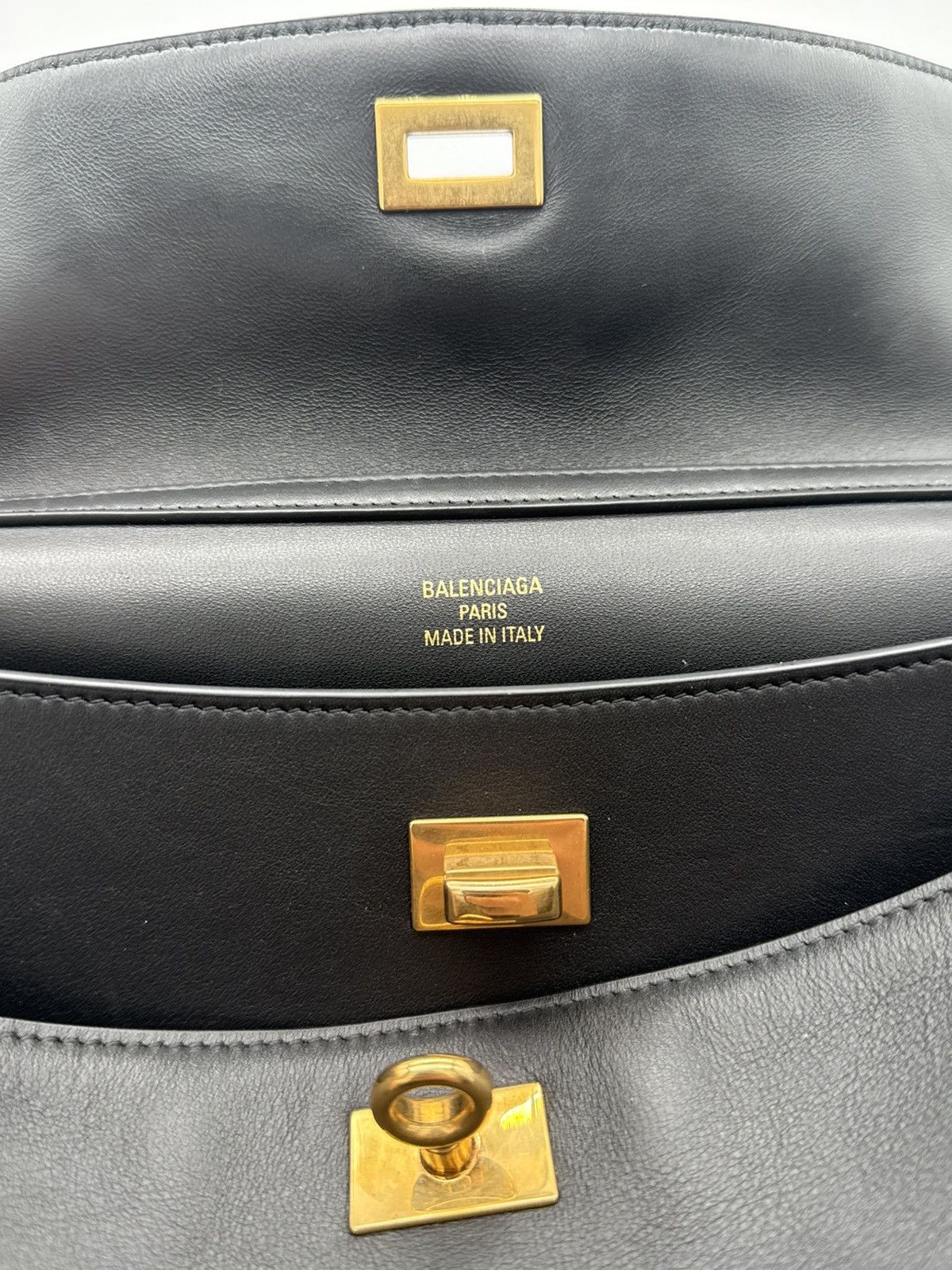 Balenciaga Balenciaga Rodeo Shoulder Bag Leather Medium $4590 Size ONE SIZE - 13 Thumbnail