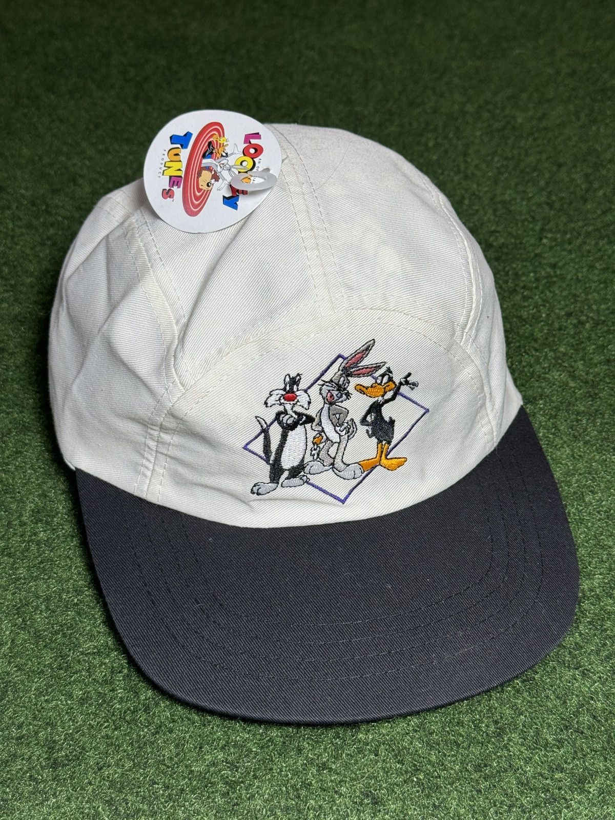 Vintage × Warner Bros Vintage 90s Looney Tunes 5 Panel Cartoon Hat Cap Size ONE SIZE - 1 Thumbnail