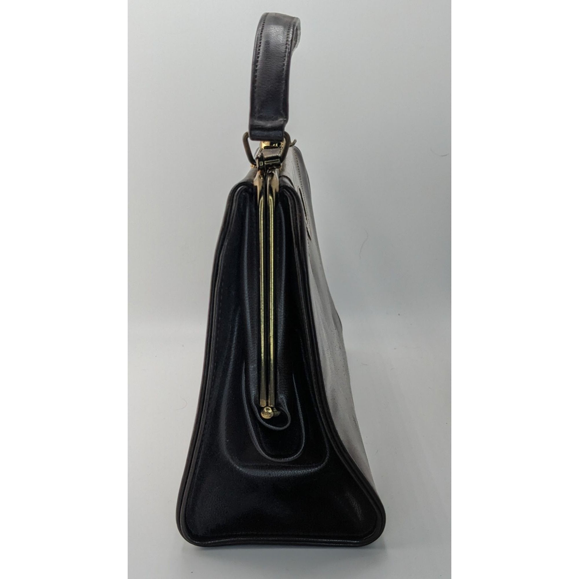 Other Vintage 50s/60s Black & Taupe Mod Handbag Retro Twist Clasp Size ONE SIZE - 7 Thumbnail